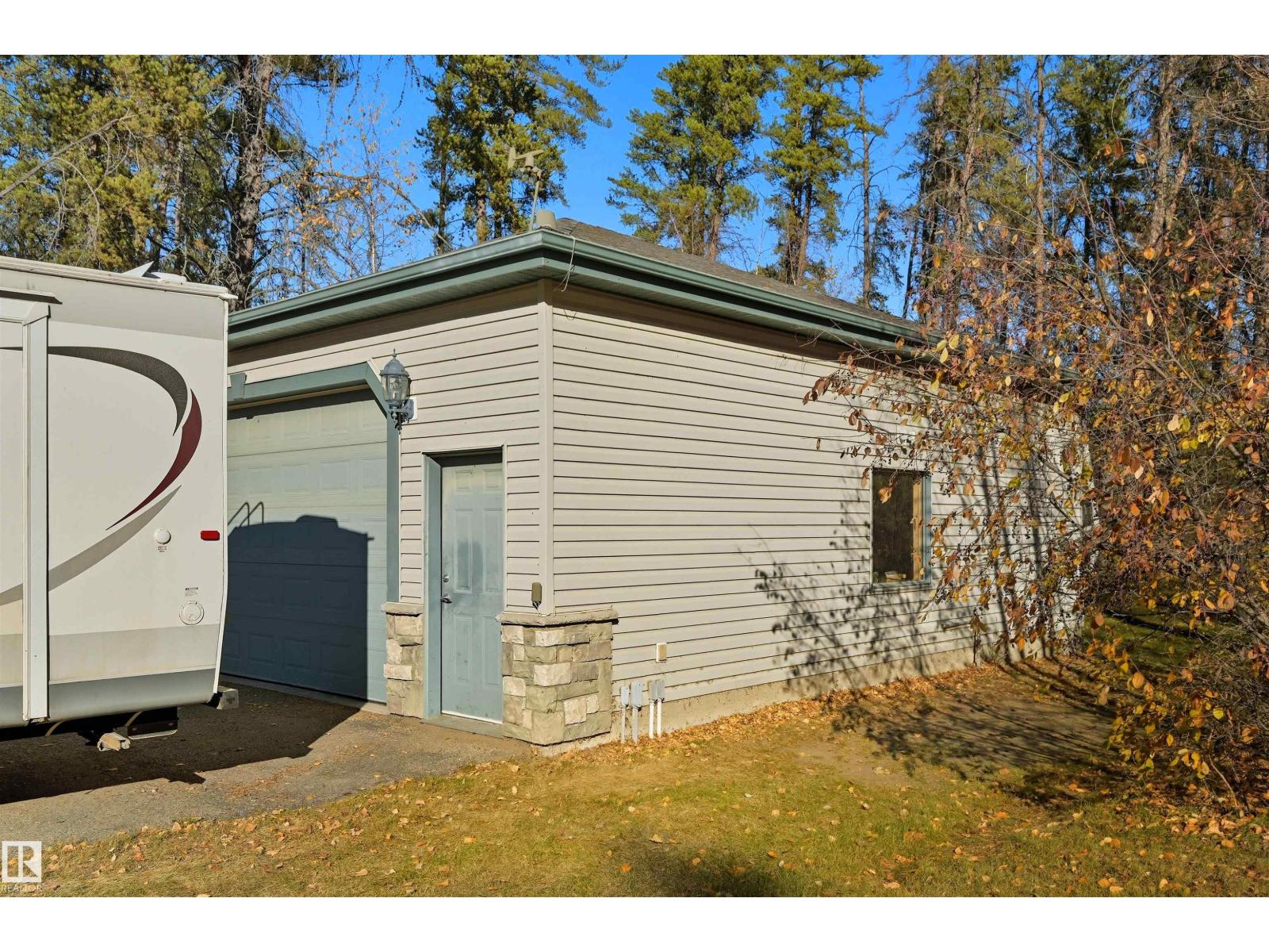 #27 26213 Twp Road 512, Rural Parkland County, Alberta  T7Y 1C6 - Photo 38 - E4462214