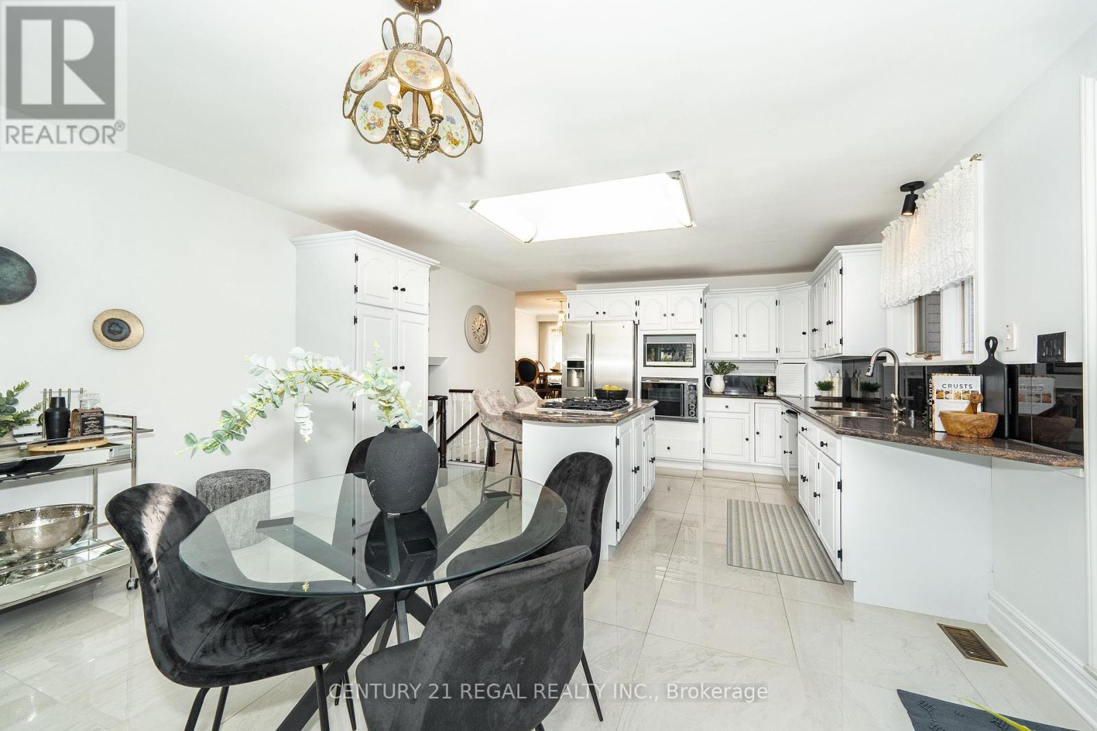 66 Haviland Drive, Toronto, Ontario  M1C 2T8 - Photo 10 - E12464335
