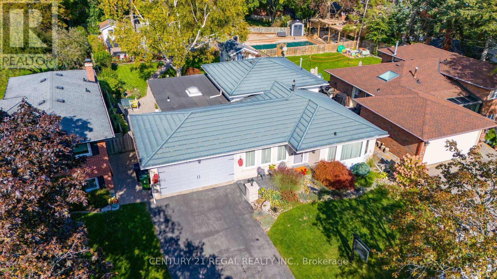 66 Haviland Drive, Toronto, Ontario  M1C 2T8 - Photo 3 - E12464335