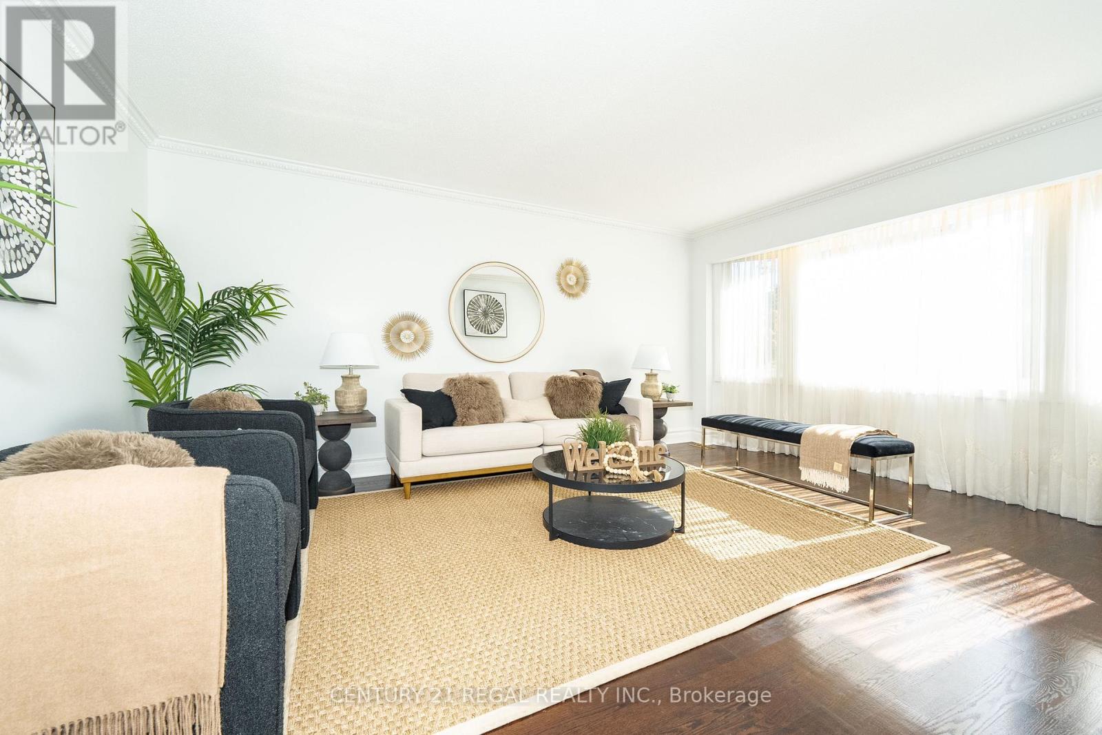 66 Haviland Drive, Toronto, Ontario  M1C 2T8 - Photo 5 - E12464335