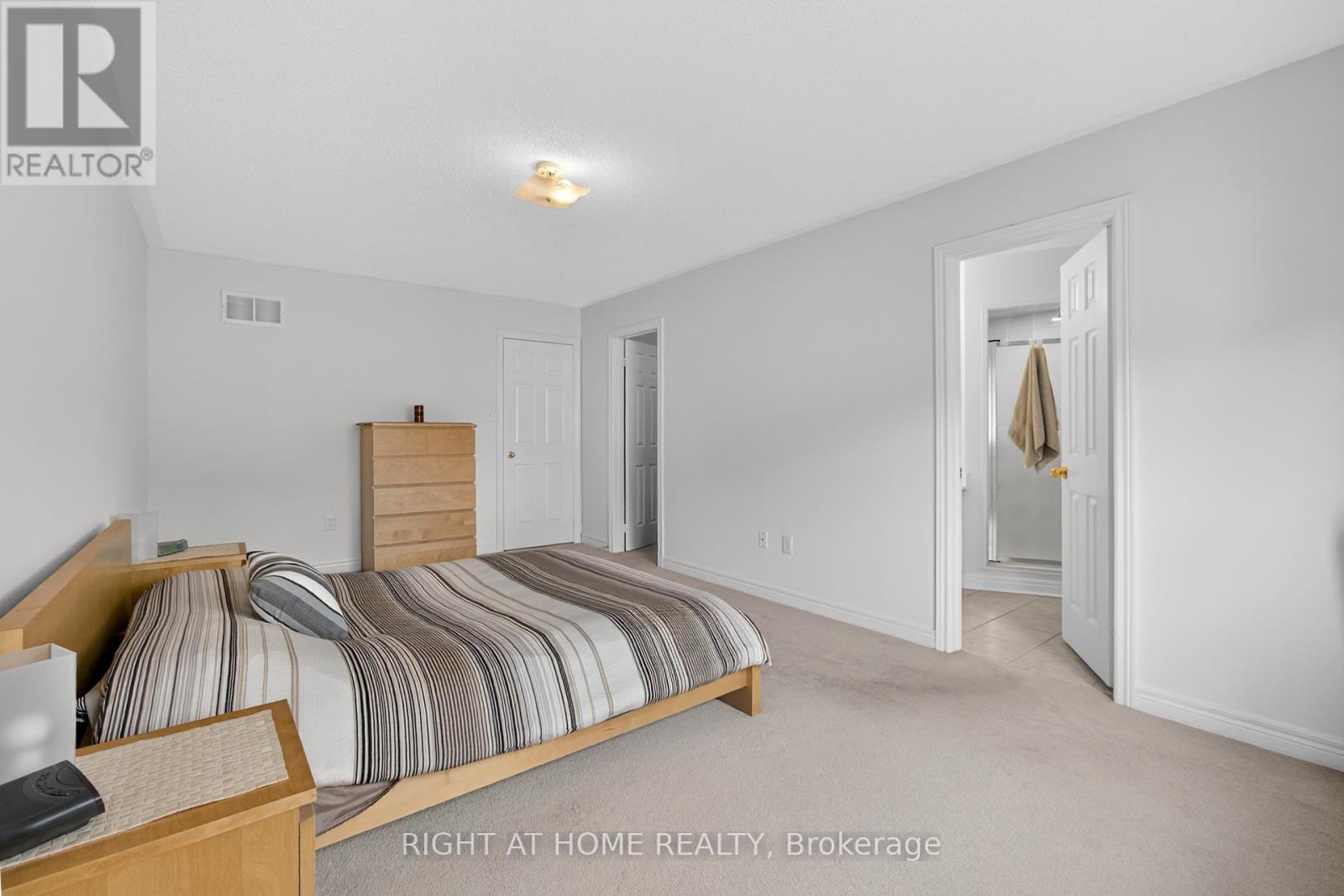 152 Westway Crescent, Vaughan, Ontario  L4K 5L8 - Photo 30 - N12464358