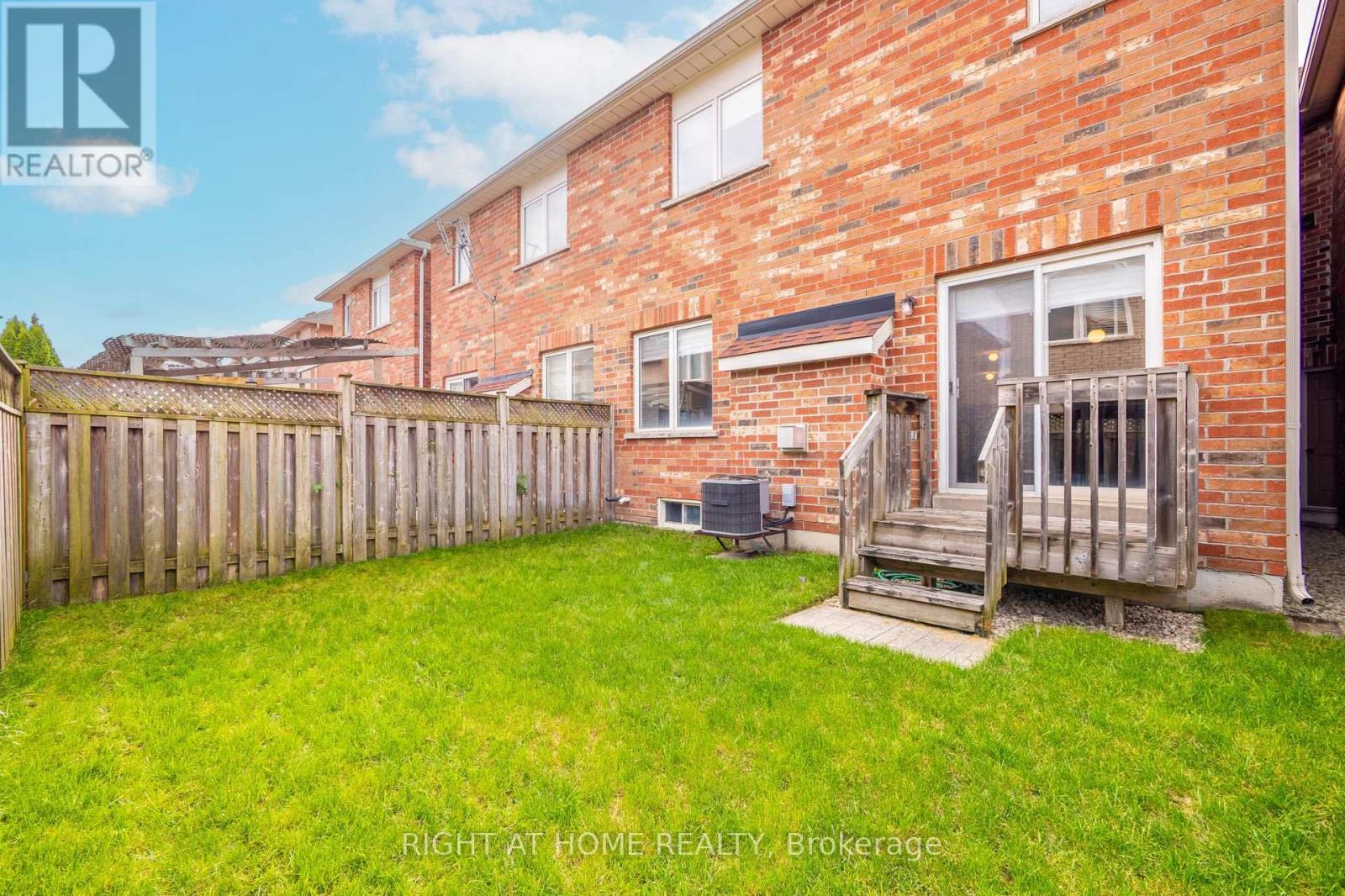 152 Westway Crescent, Vaughan, Ontario  L4K 5L8 - Photo 39 - N12464358