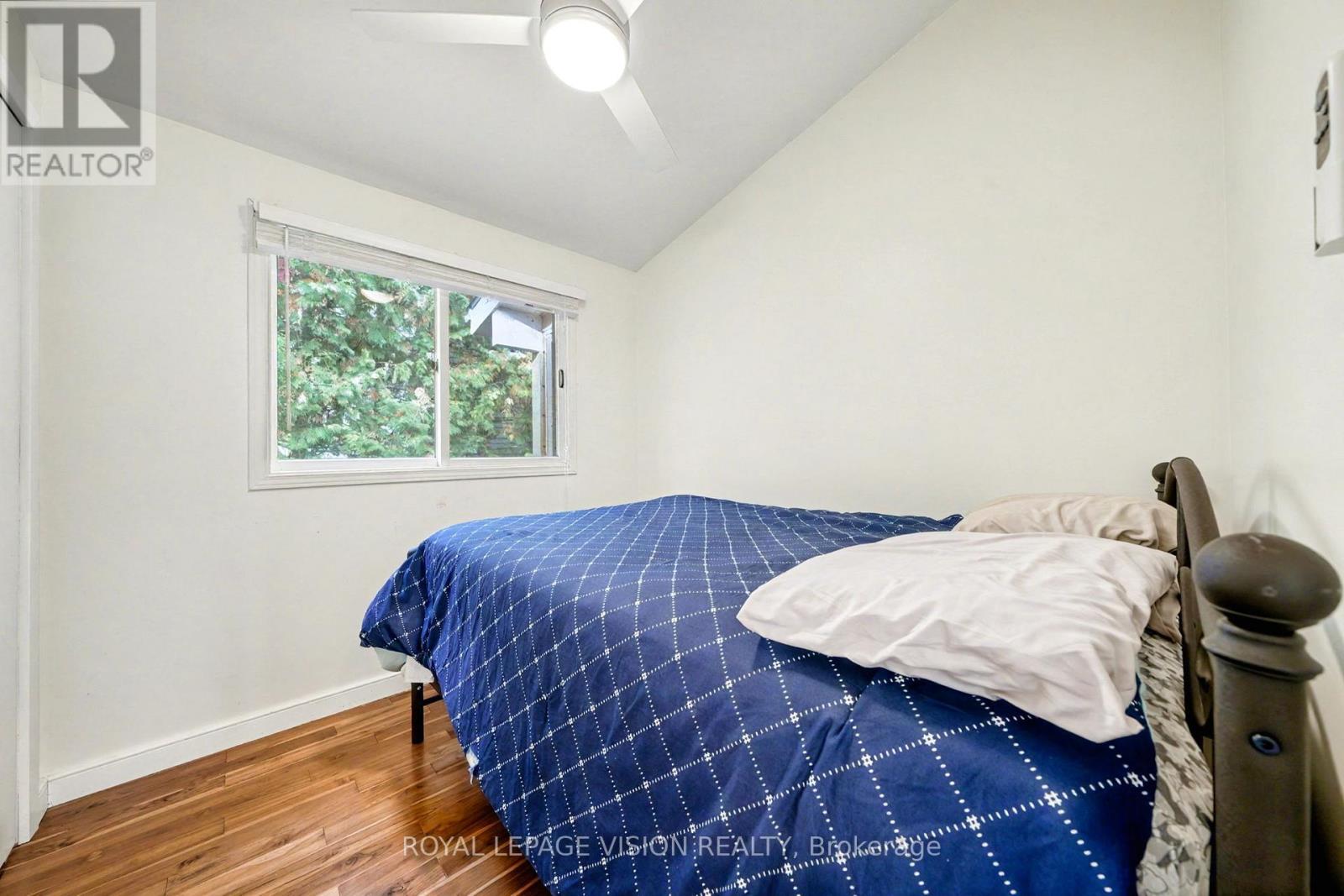 3595 Glenhaven Beach Road, Innisfil, Ontario  L9S 2Z2 - Photo 20 - N12463215