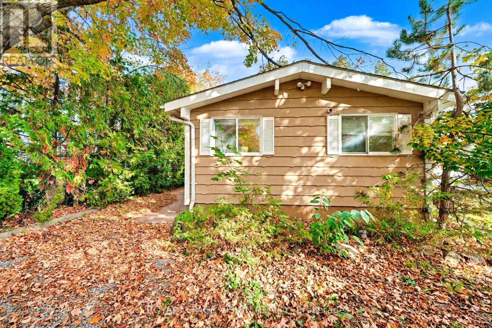 3595 Glenhaven Beach Road, Innisfil, Ontario  L9S 2Z2 - Photo 27 - N12463215