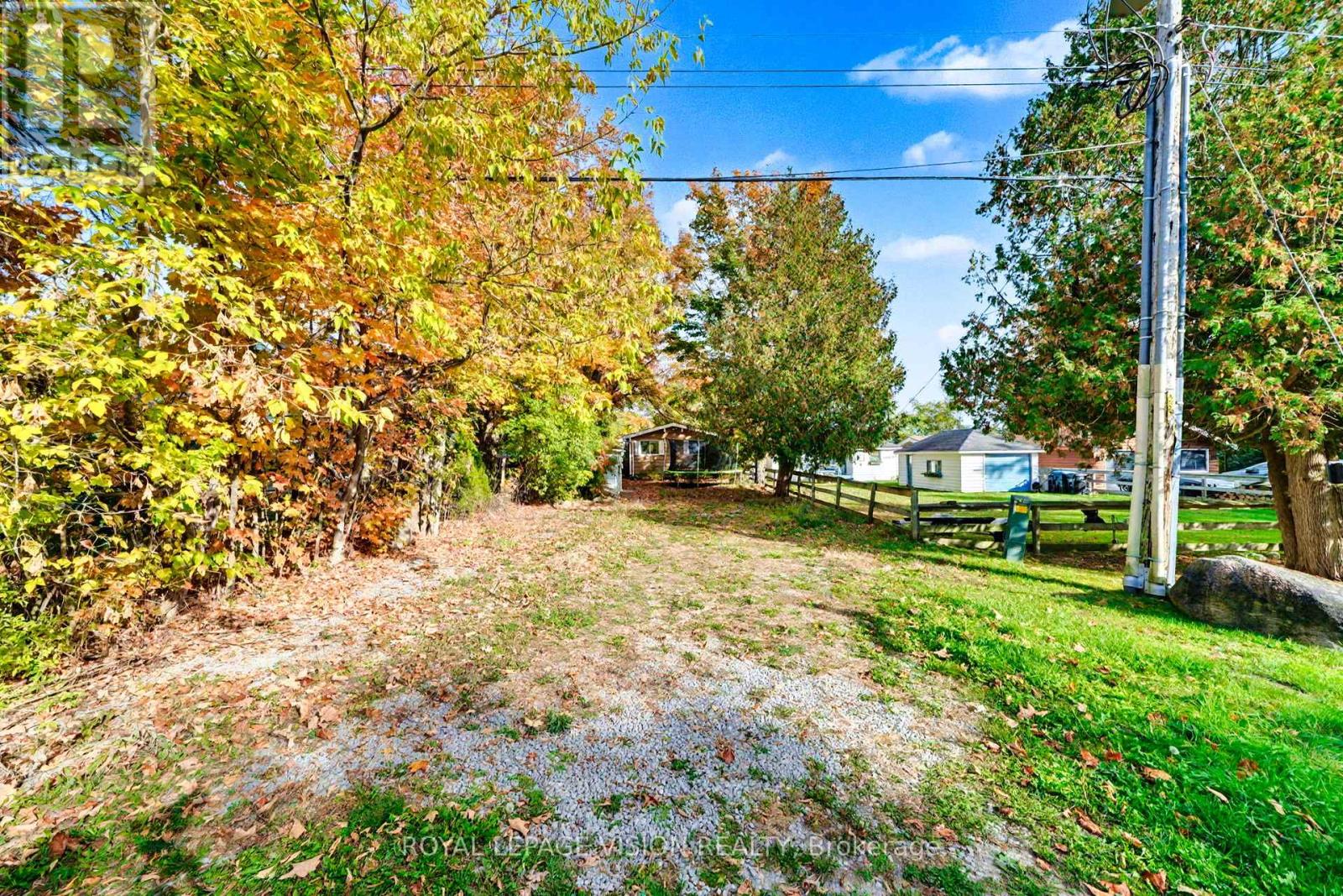 3595 Glenhaven Beach Road, Innisfil, Ontario  L9S 2Z2 - Photo 34 - N12463215