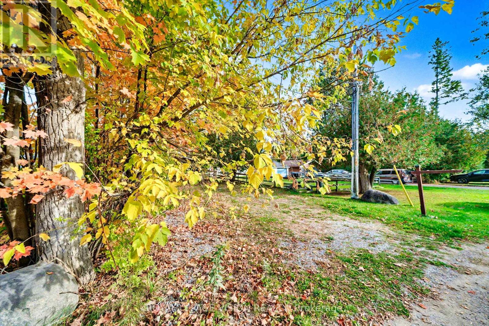 3595 Glenhaven Beach Road, Innisfil, Ontario  L9S 2Z2 - Photo 36 - N12463215