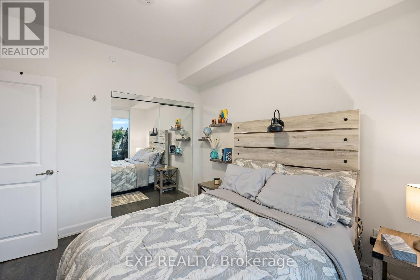 327 - 3200 William Coltson Avenue, Oakville, Ontario  L6H 7B9 - Photo 13 - W12464343