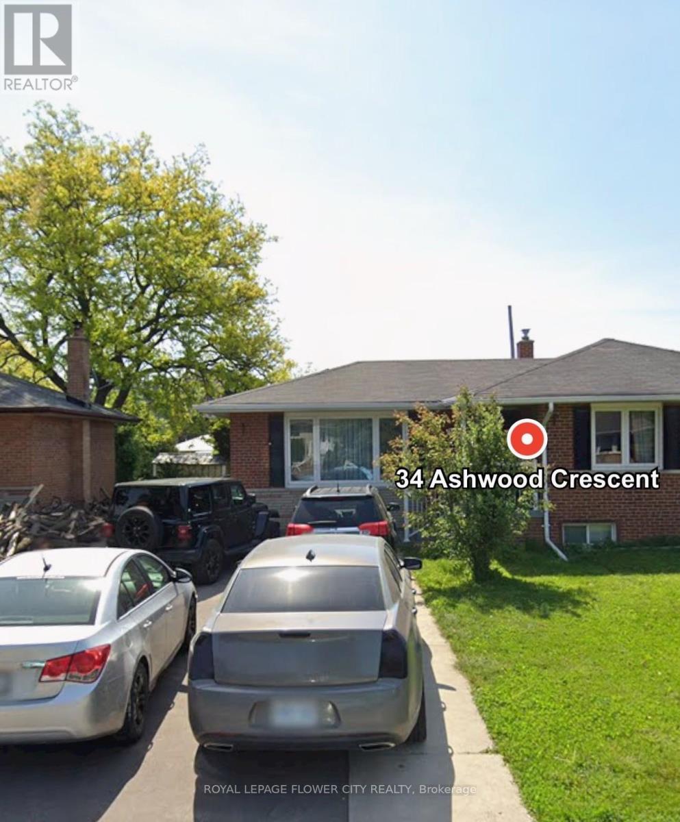 34 Ashwood Crescent, Brampton, Ontario  L6T 1M2 - Photo 1 - W12464359