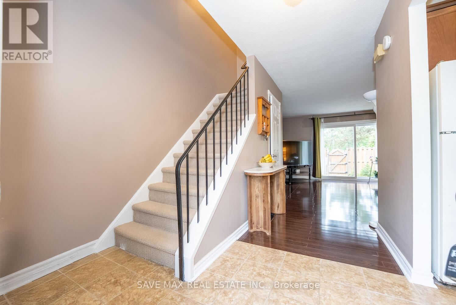 31 - 6650 Falconer Drive, Mississauga, Ontario  L5N 1B5 - Photo 3 - W12464364