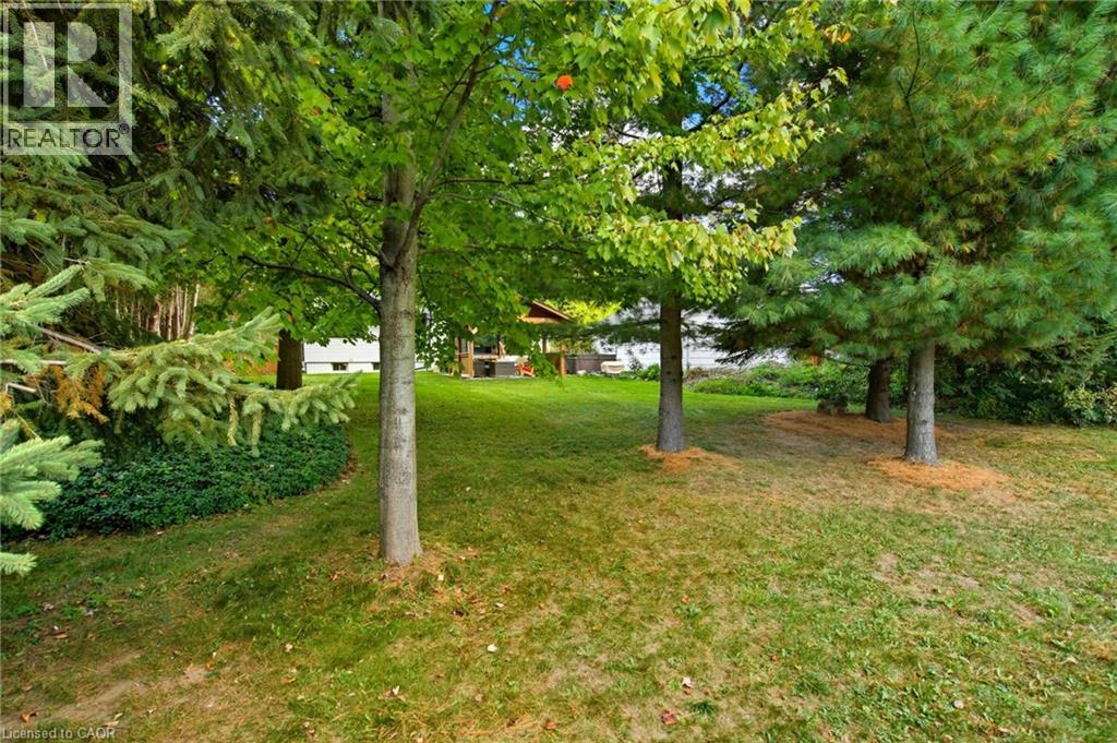 570 Westview Avenue, Hamilton, Ontario  L9G 1N9 - Photo 42 - 40779524