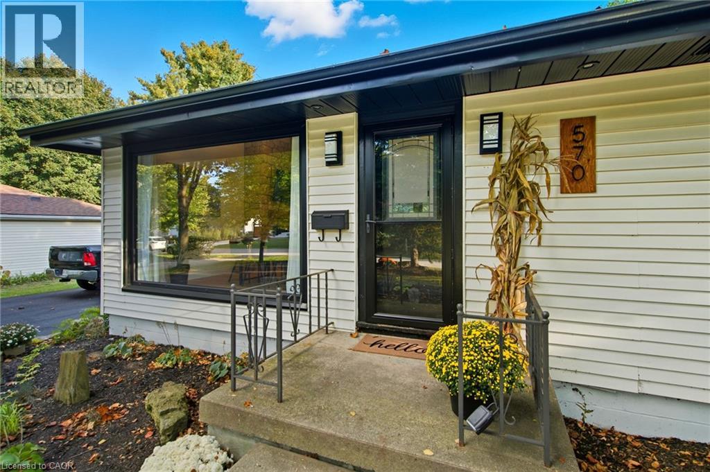 570 Westview Avenue, Hamilton, Ontario  L9G 1N9 - Photo 6 - 40779524