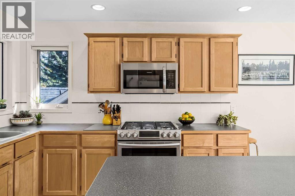 147 Benchlands Terrace S, Canmore, Alberta  T1W 1G2 - Photo 16 - A2264242