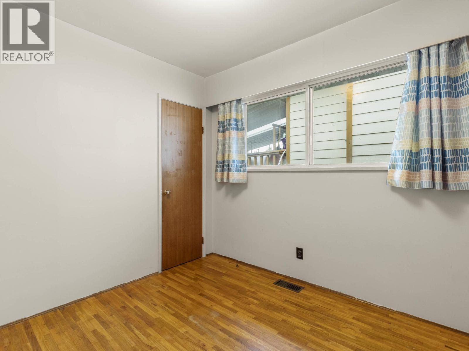 4941 Spencer Street, Vancouver, British Columbia  V5R 3Z9 - Photo 22 - R3058800