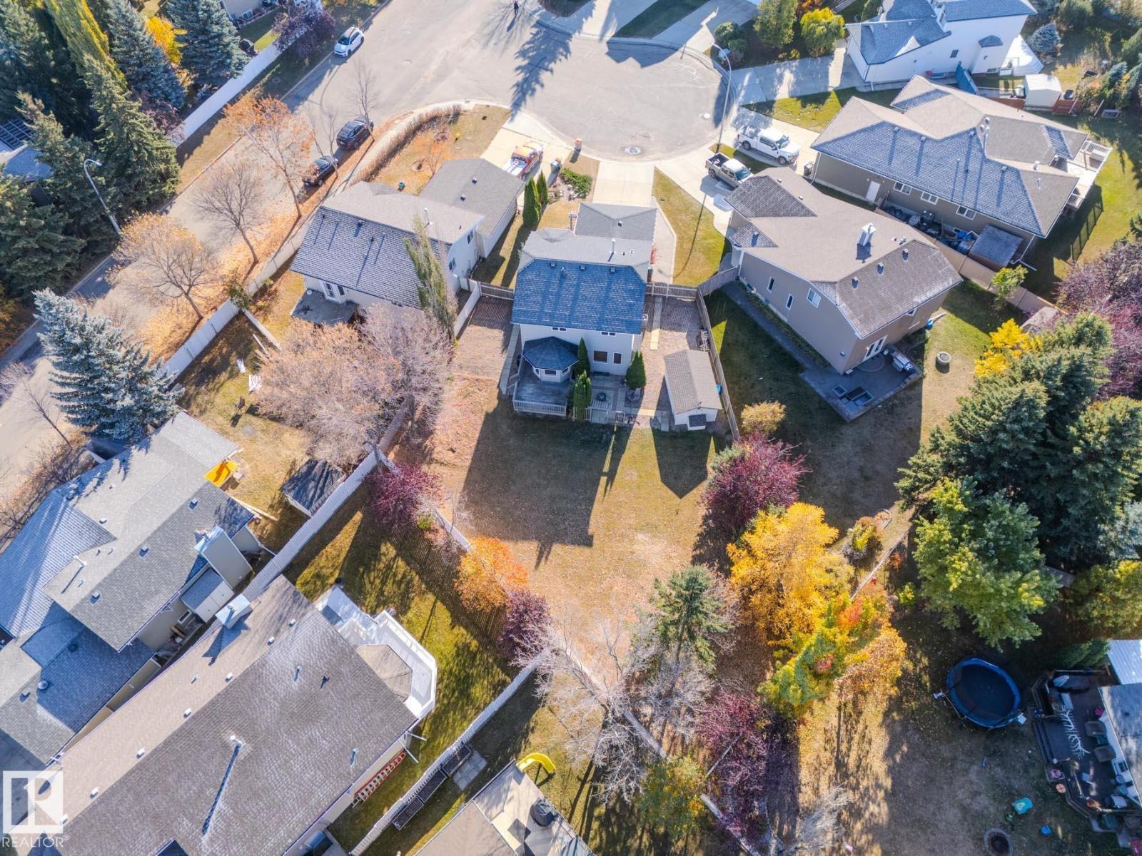 11 High Park Cl, Stony Plain, Alberta  T7Z 1L9 - Photo 4 - E4462203