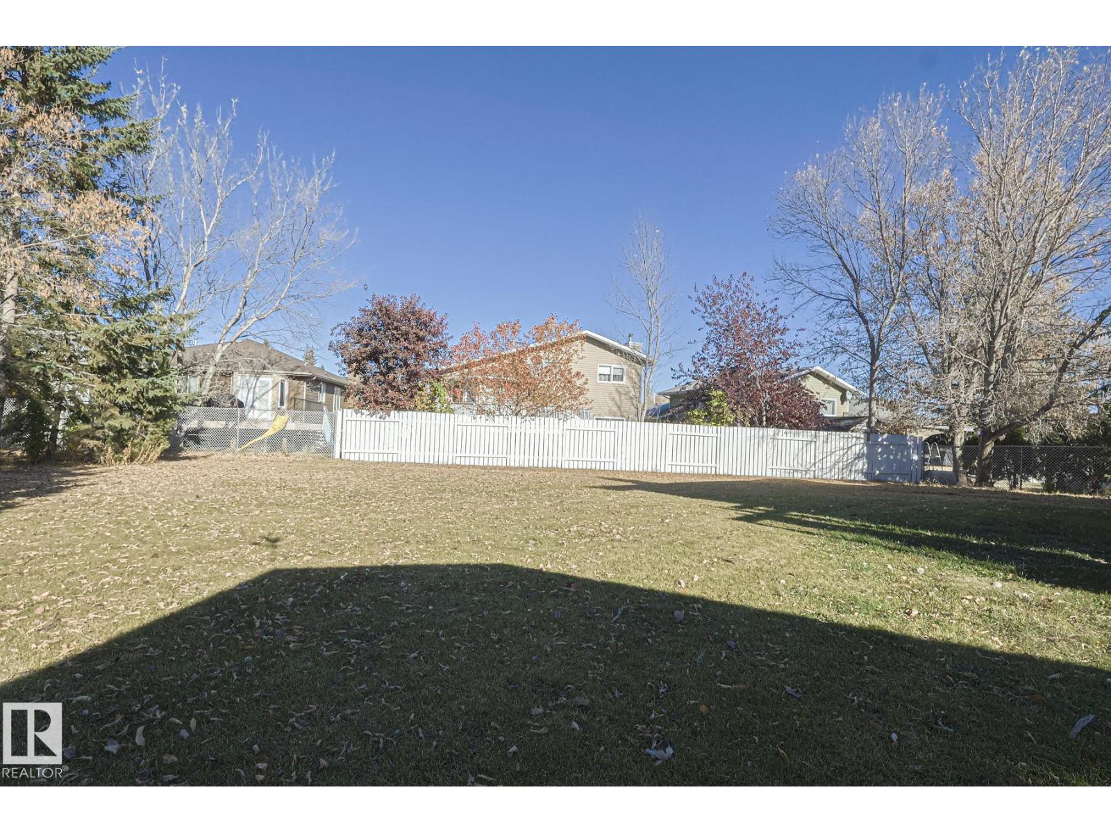 11 High Park Cl, Stony Plain, Alberta  T7Z 1L9 - Photo 6 - E4462203