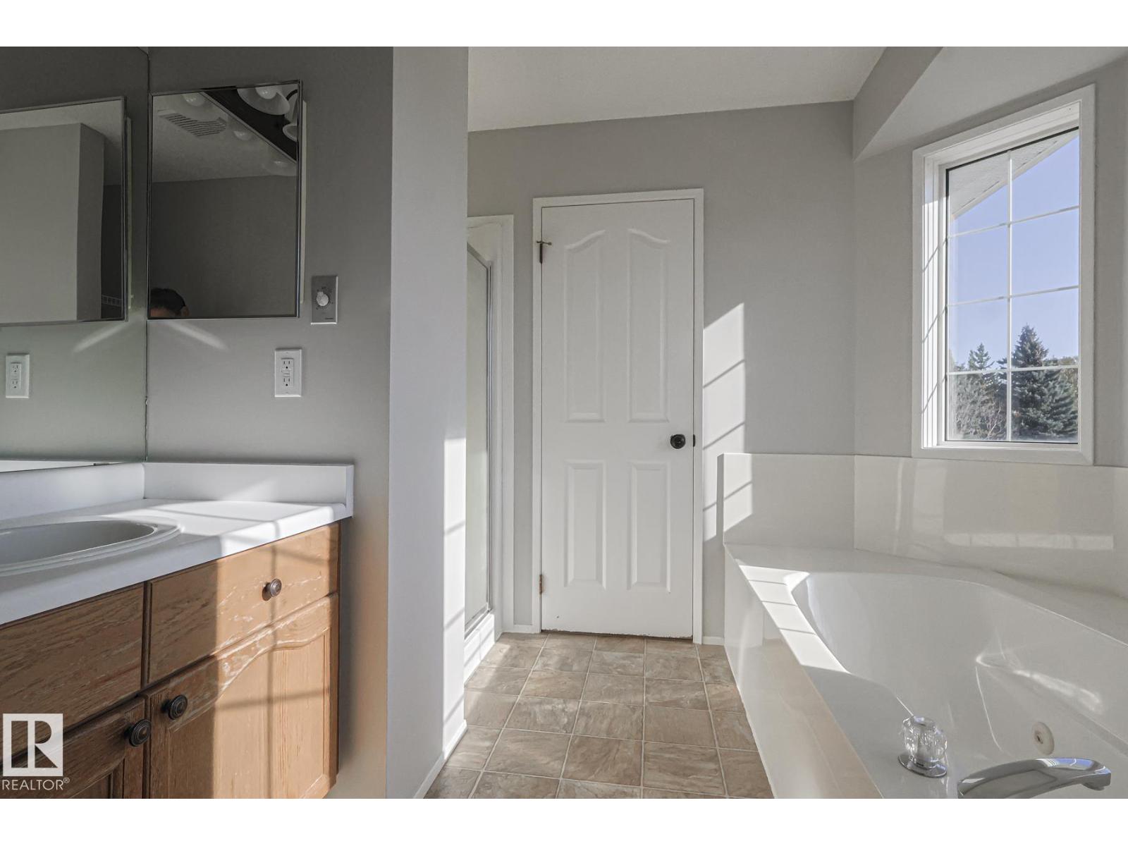 11 High Park Cl, Stony Plain, Alberta  T7Z 1L9 - Photo 46 - E4462203