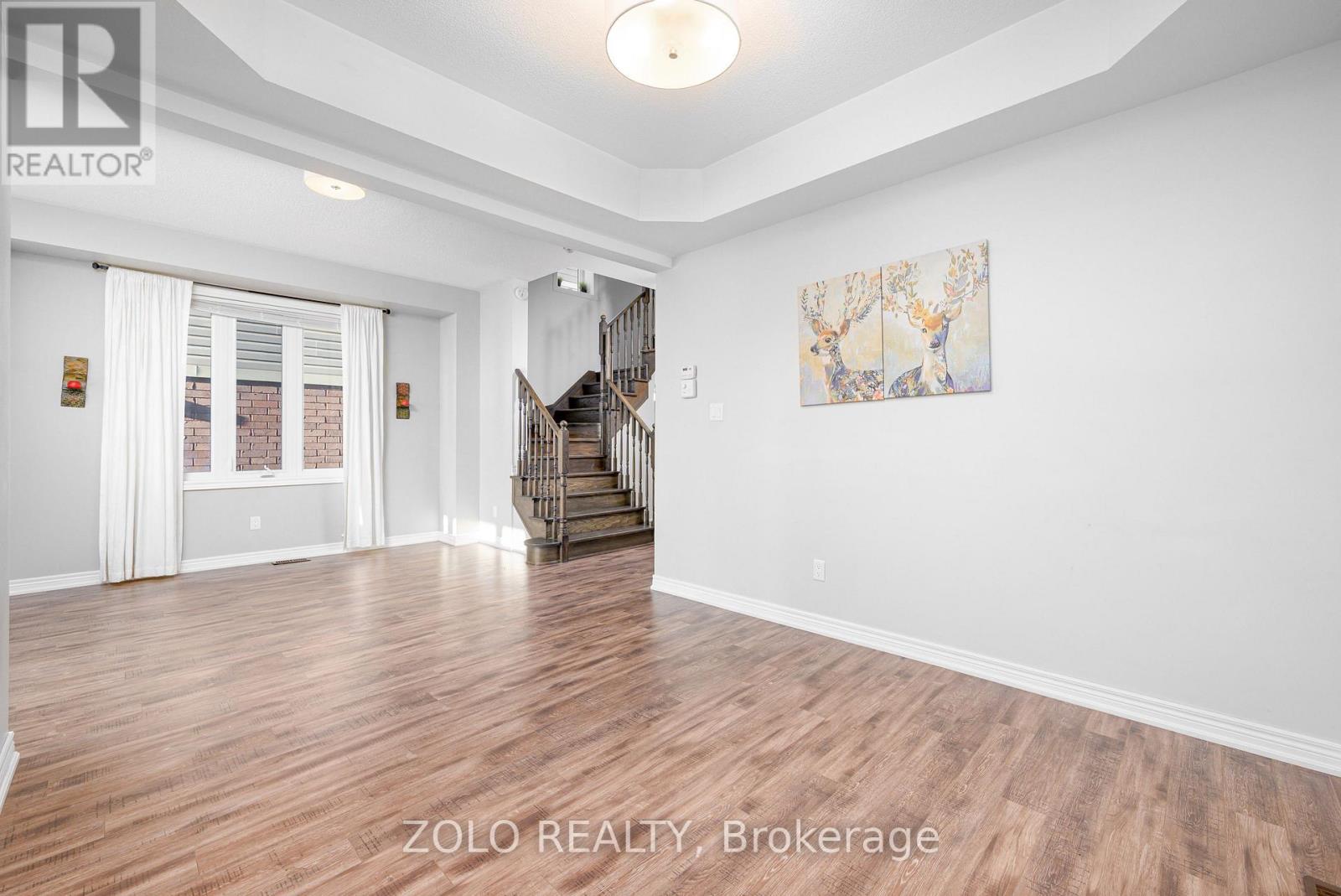 417 Florence Drive, Peterborough, Ontario  K9J 0H7 - Photo 7 - X12464332