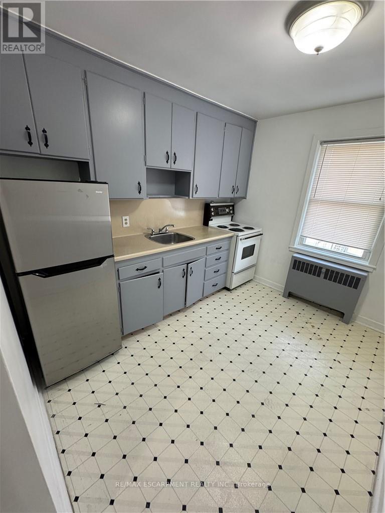 11 - 1755 King Street, Hamilton, Ontario  L8K 1V6 - Photo 11 - X12464336