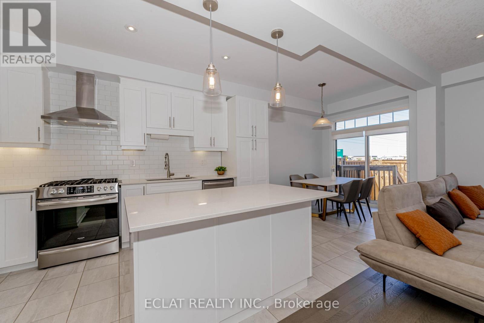 19 - 1 Tom Brown Drive, Brant, Ontario  N3L 0H8 - Photo 13 - X12464340