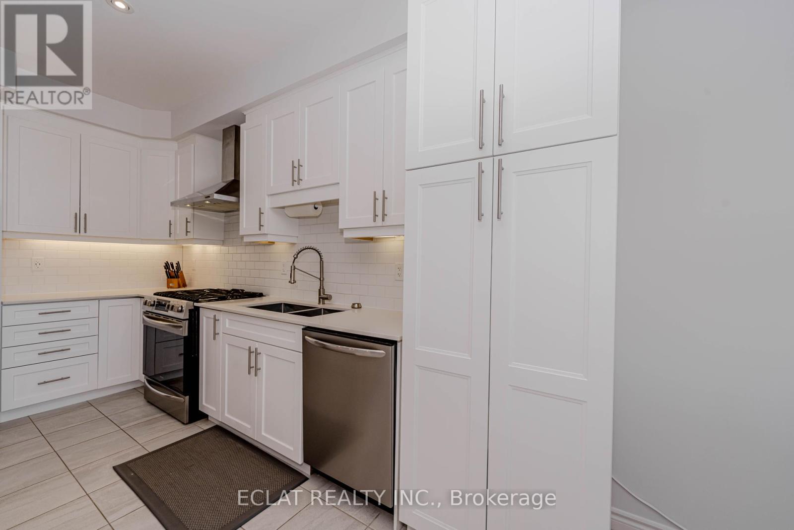 19 - 1 Tom Brown Drive, Brant, Ontario  N3L 0H8 - Photo 15 - X12464340