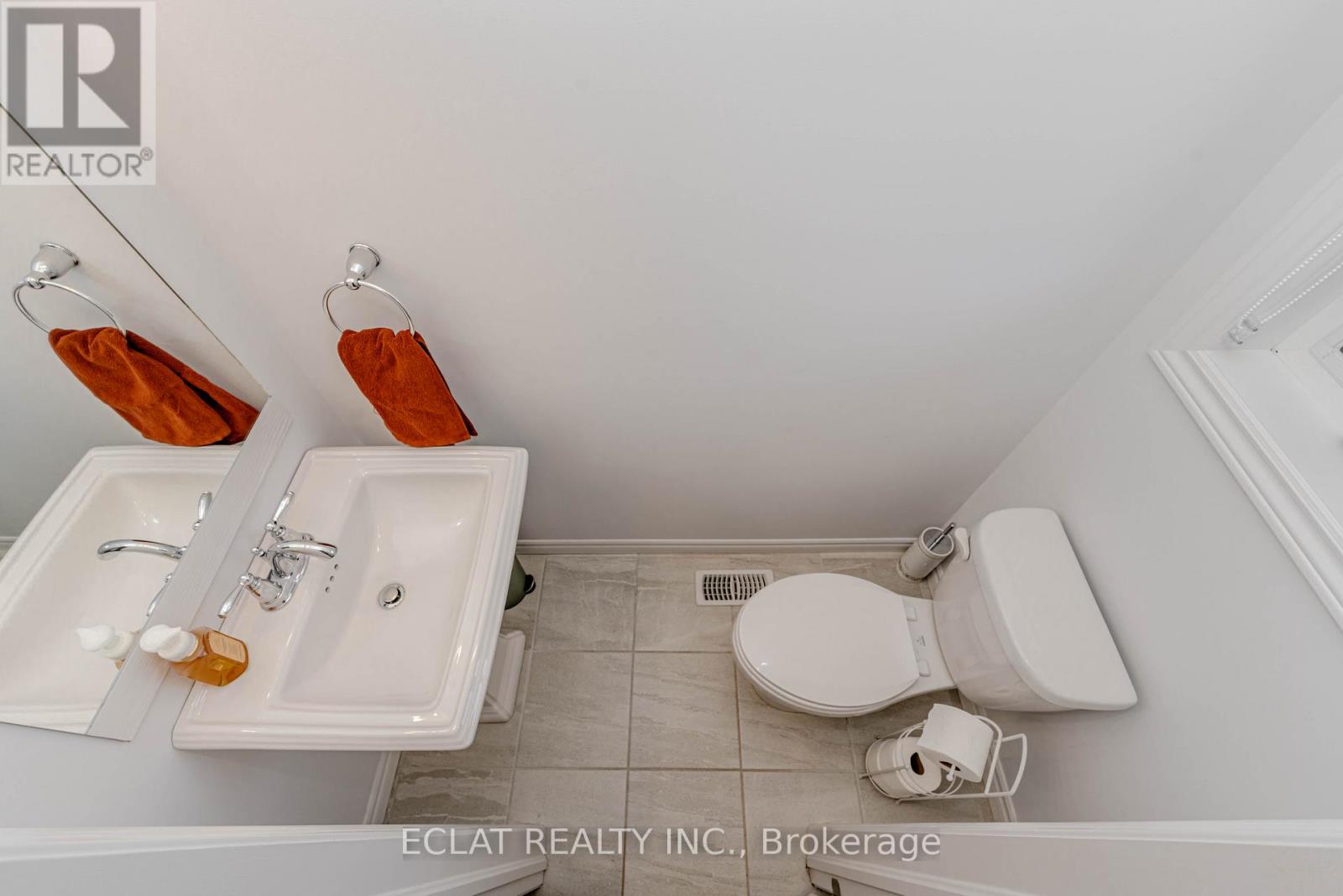 19 - 1 Tom Brown Drive, Brant, Ontario  N3L 0H8 - Photo 22 - X12464340