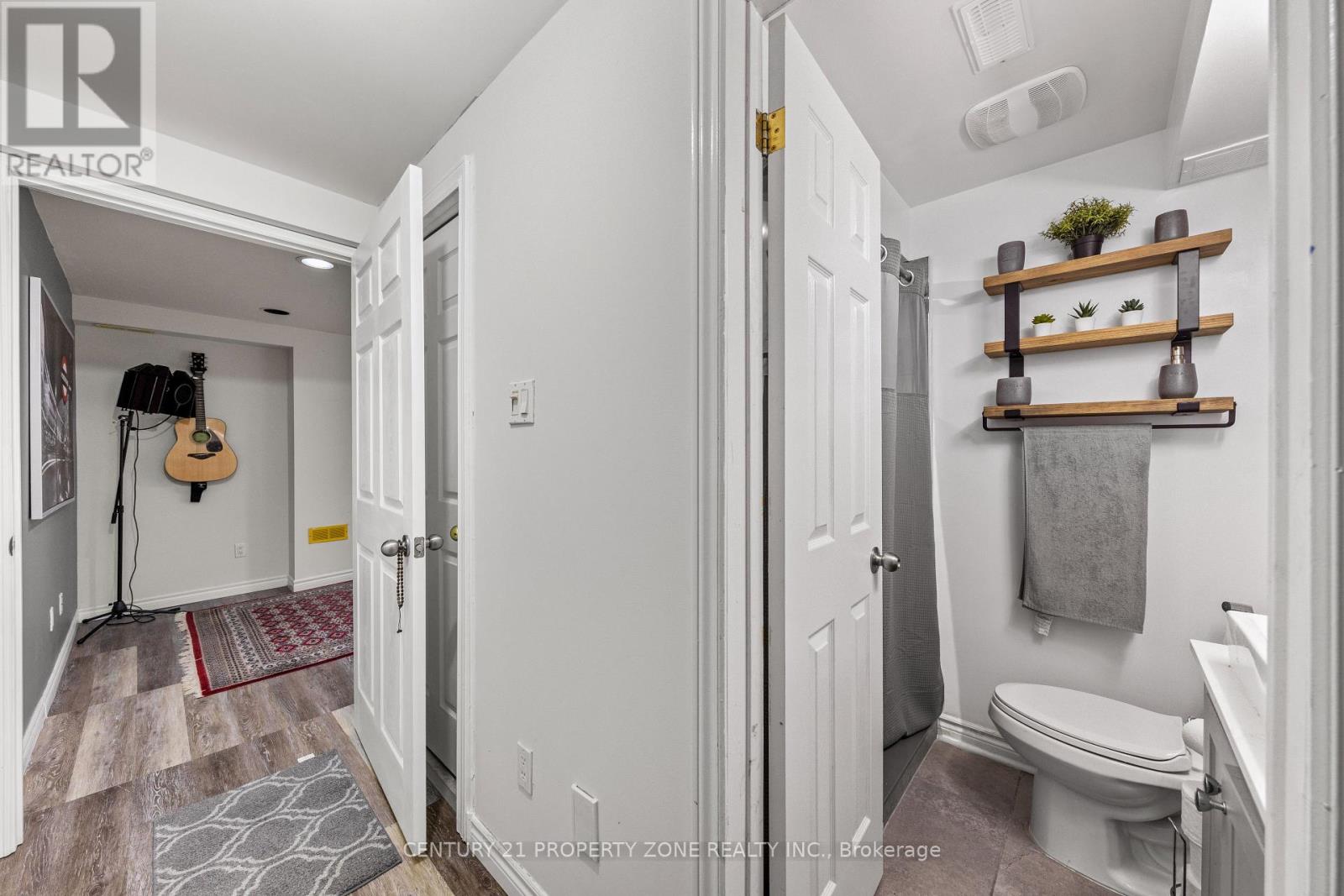 2 - 280 Limeridge Road E, Hamilton, Ontario  L9A 2S7 - Photo 20 - X12464351