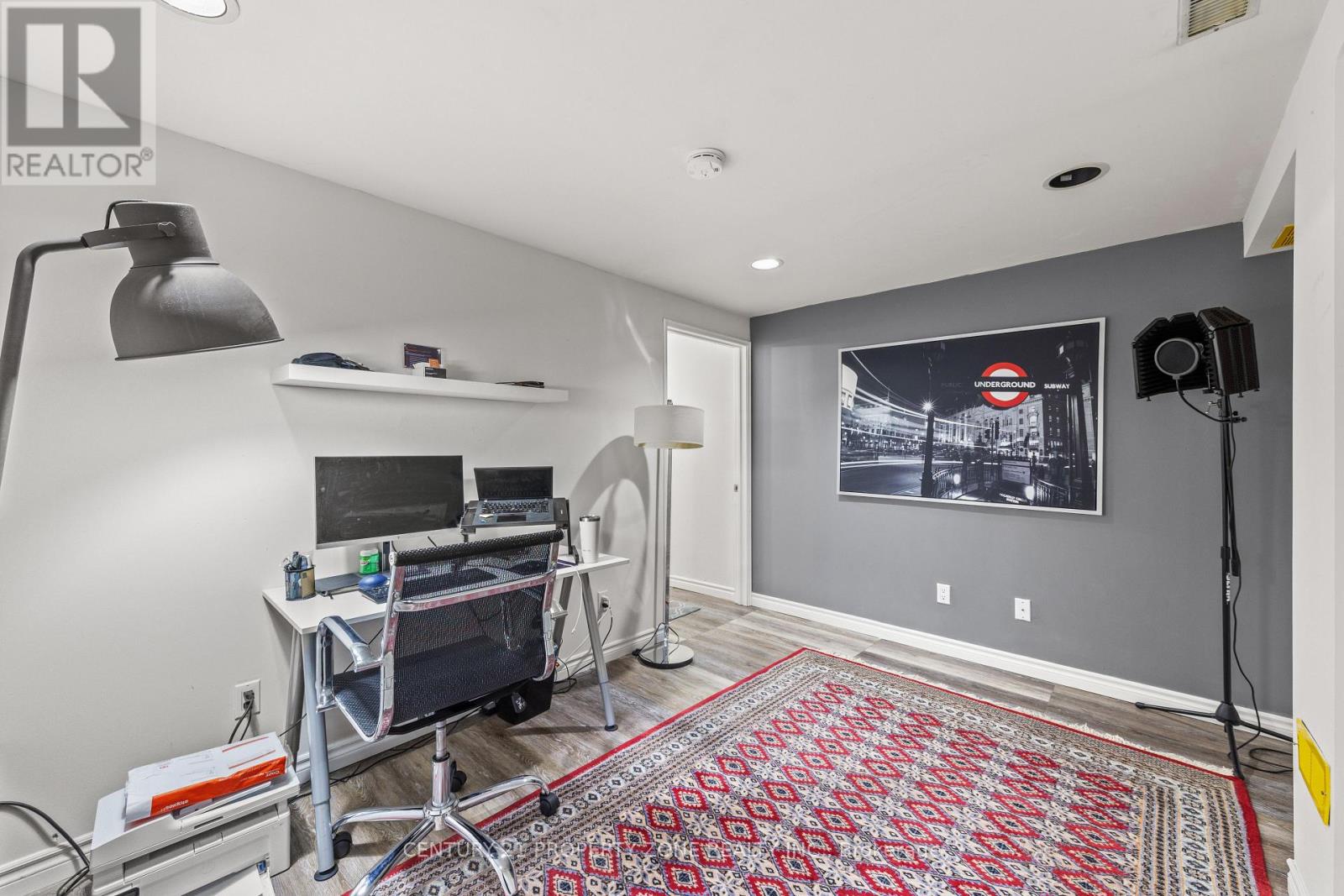 2 - 280 Limeridge Road E, Hamilton, Ontario  L9A 2S7 - Photo 22 - X12464351
