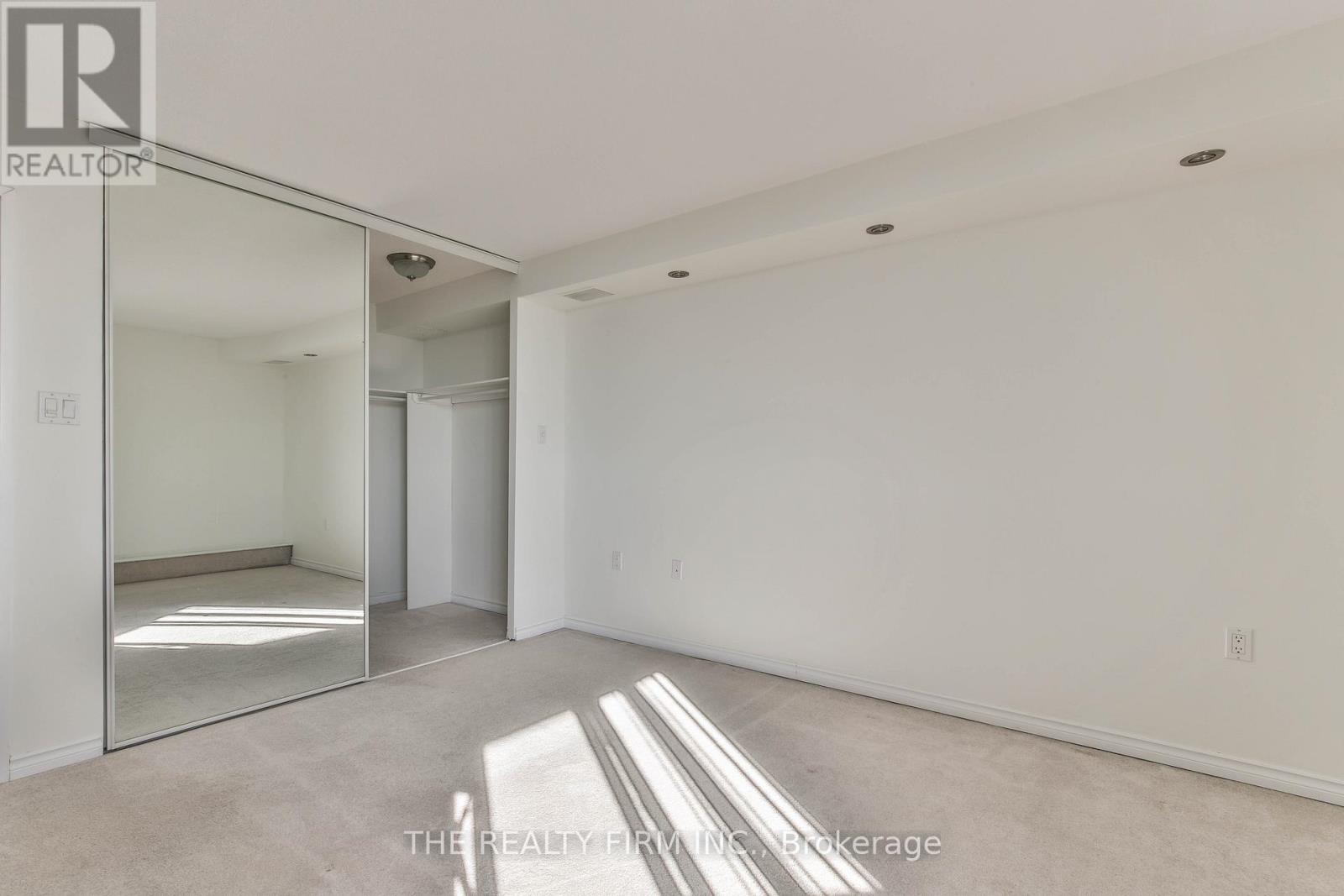 2605 - 323 Colborne Street, London East, Ontario  N6B 3N8 - Photo 18 - X12464372