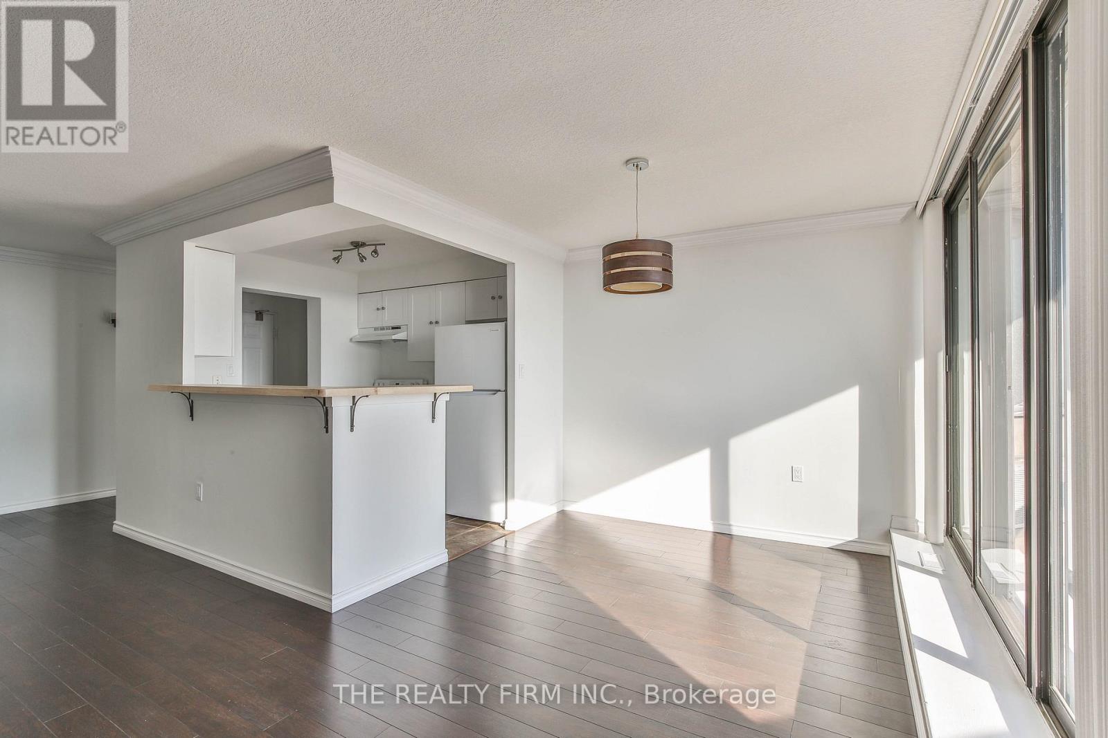 2605 - 323 Colborne Street, London East, Ontario  N6B 3N8 - Photo 8 - X12464372