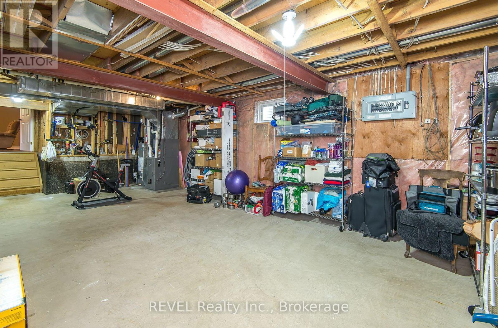 307 Beckett Crescent, Pelham (Fonthill), Ontario  L3E 0N5 - Photo 37 - X12451200