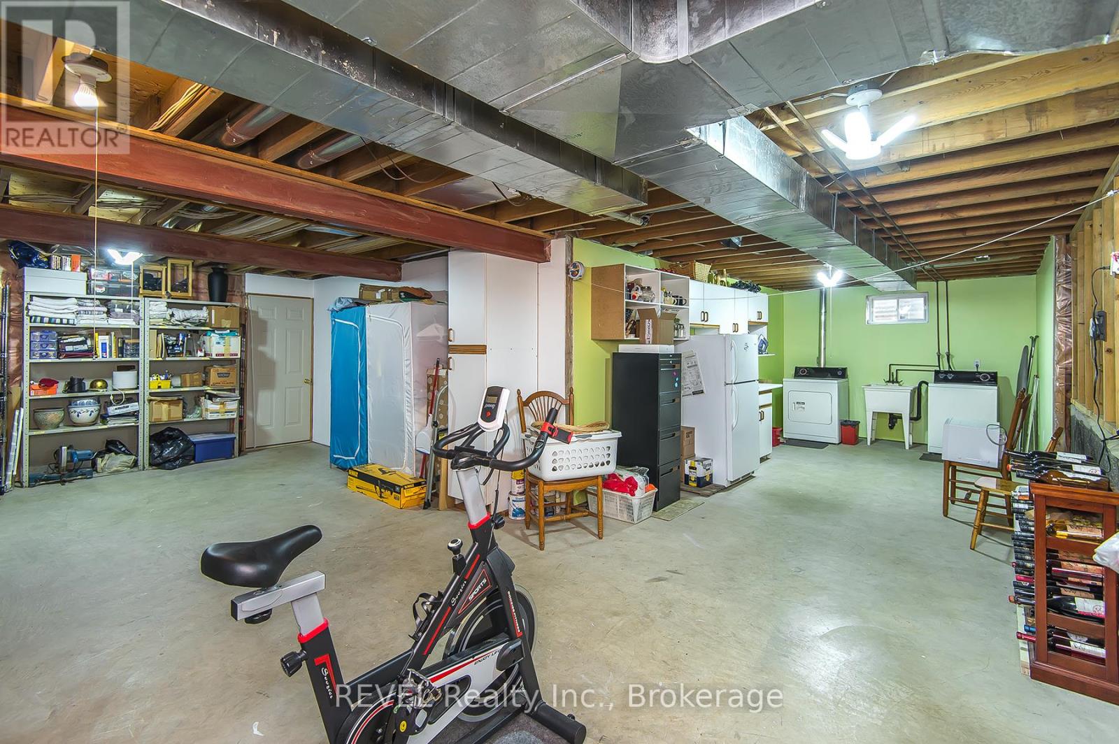 307 Beckett Crescent, Pelham (Fonthill), Ontario  L3E 0N5 - Photo 36 - X12451200