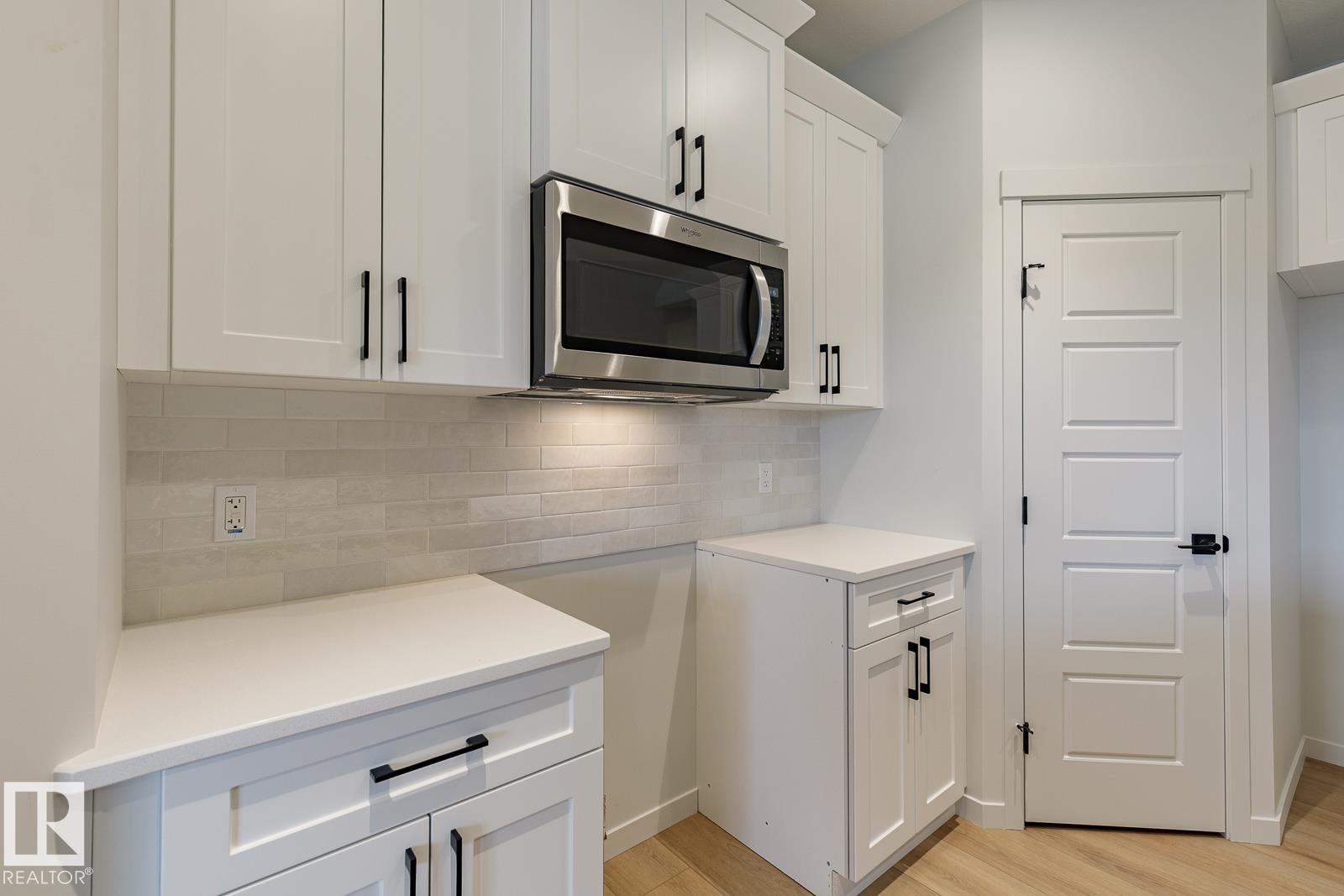6324 175 Av Nw, Edmonton, Alberta  T5Y 4H2 - Photo 15 - E4462215
