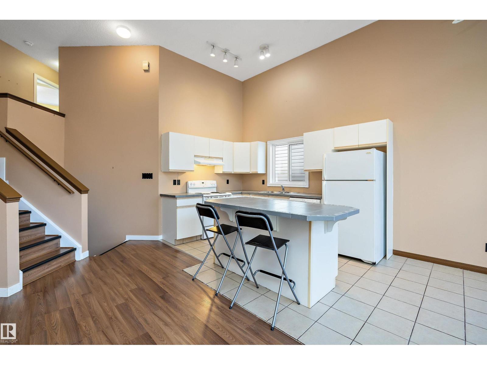 #8 300 Hooper Cr Nw, Edmonton, Alberta  T5A 5B3 - Photo 13 - E4462216
