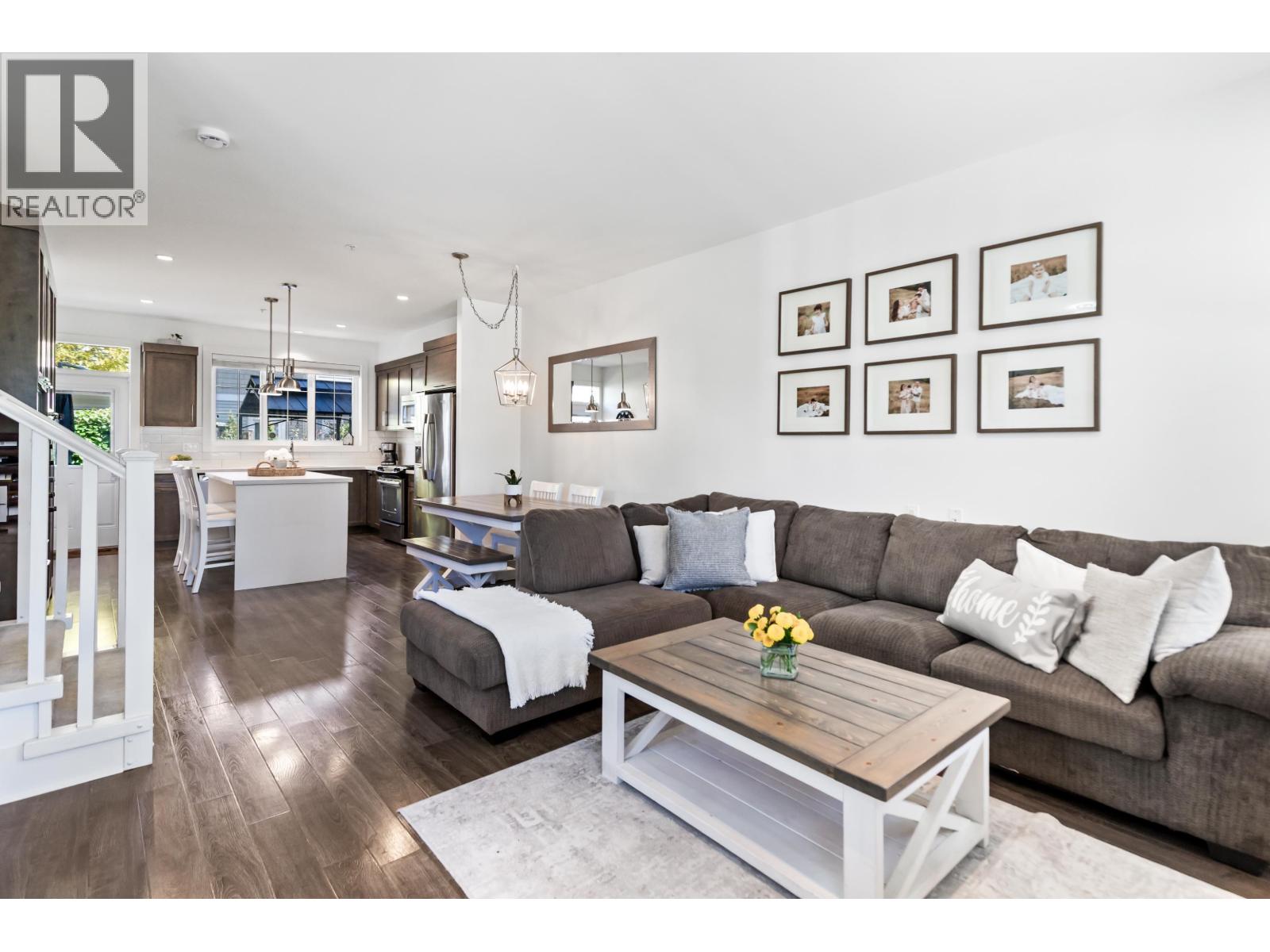 37 12161 237 Street, Maple Ridge, British Columbia  V4R 0E7 - Photo 2 - R3058935