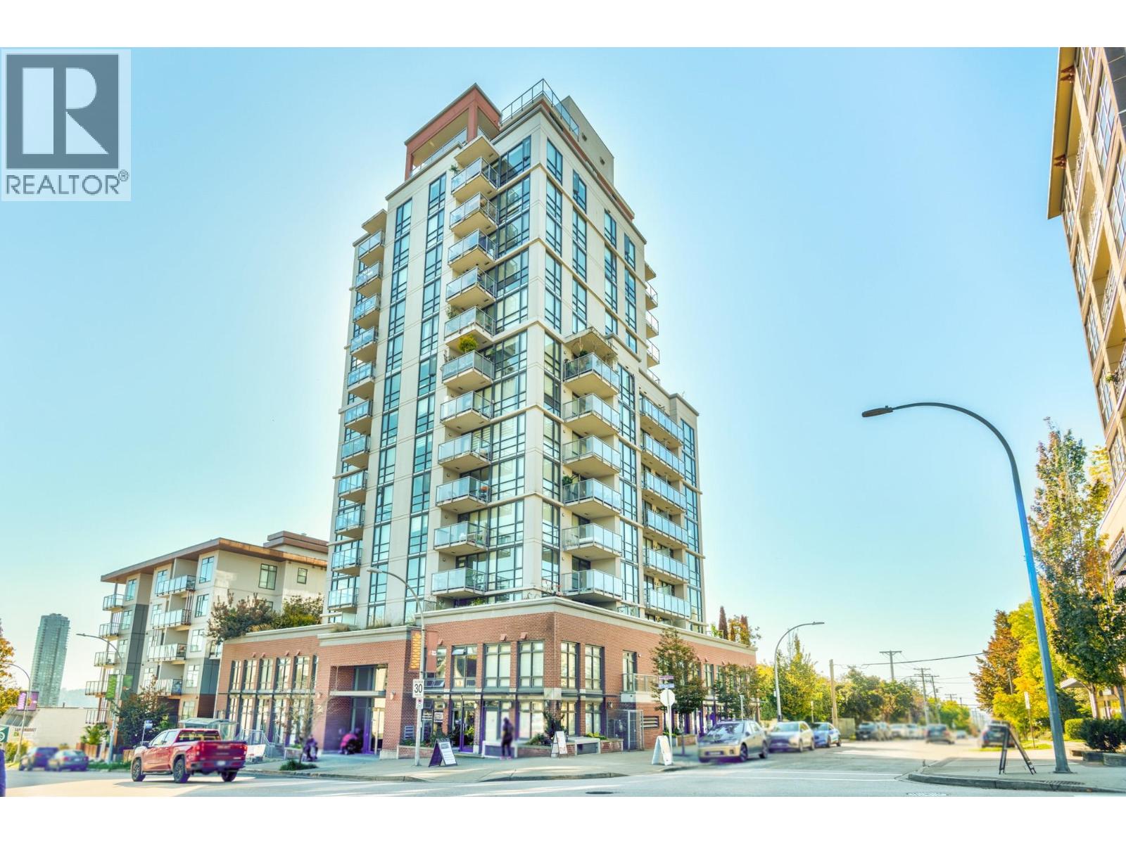 404 258 SIXTH STREET, New Westminster, British Columbia