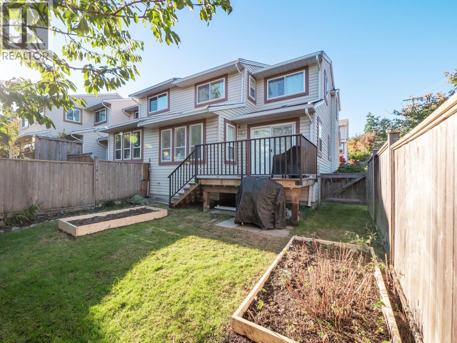 1 765 School Road, Gibsons, British Columbia  V0N 1V9 - Photo 2 - R3058948