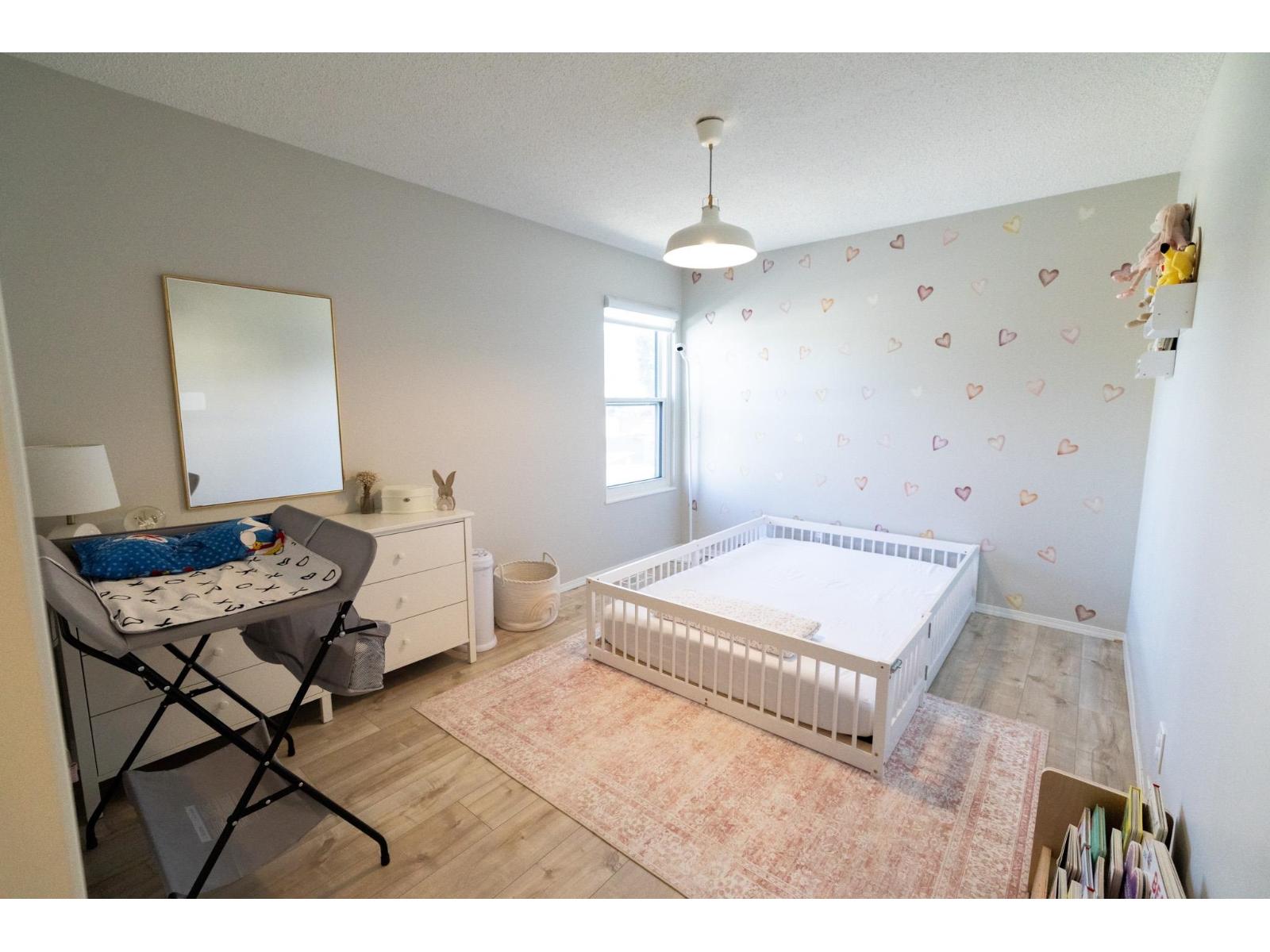 11585 Royal Crescent, Surrey, British Columbia  V3V 6V5 - Photo 10 - R3058554