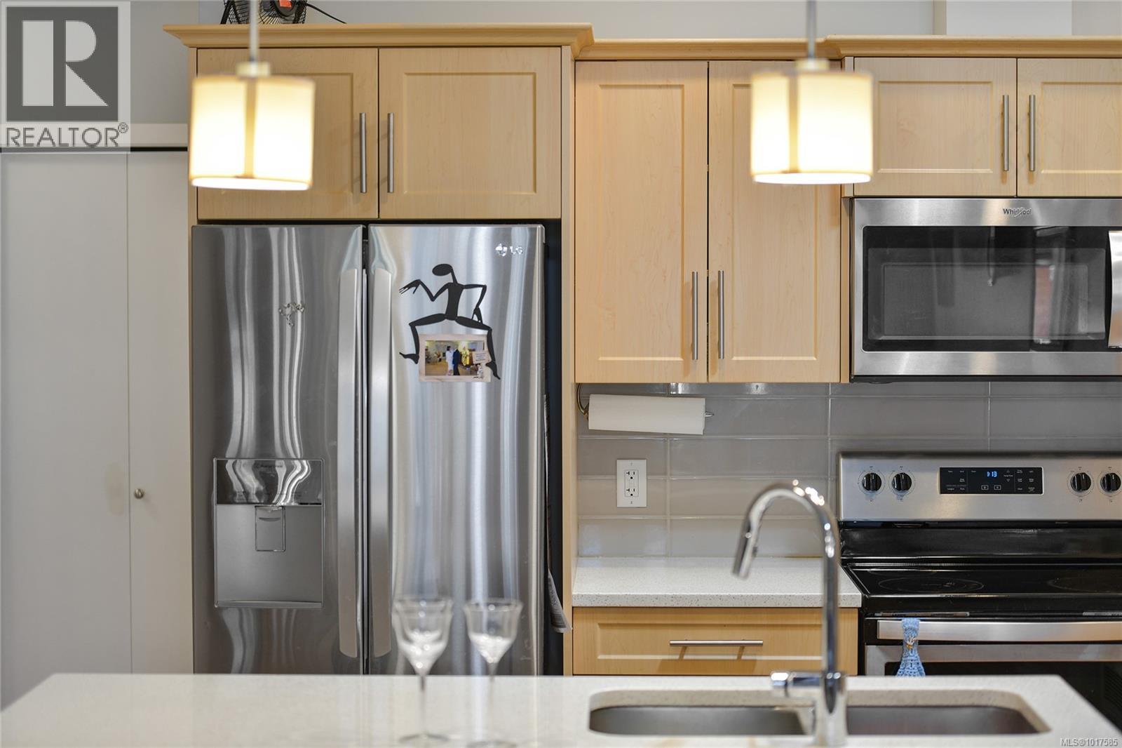 6308 Shambrook Dr, Sooke, British Columbia  V9Z 0Y4 - Photo 6 - 1017585