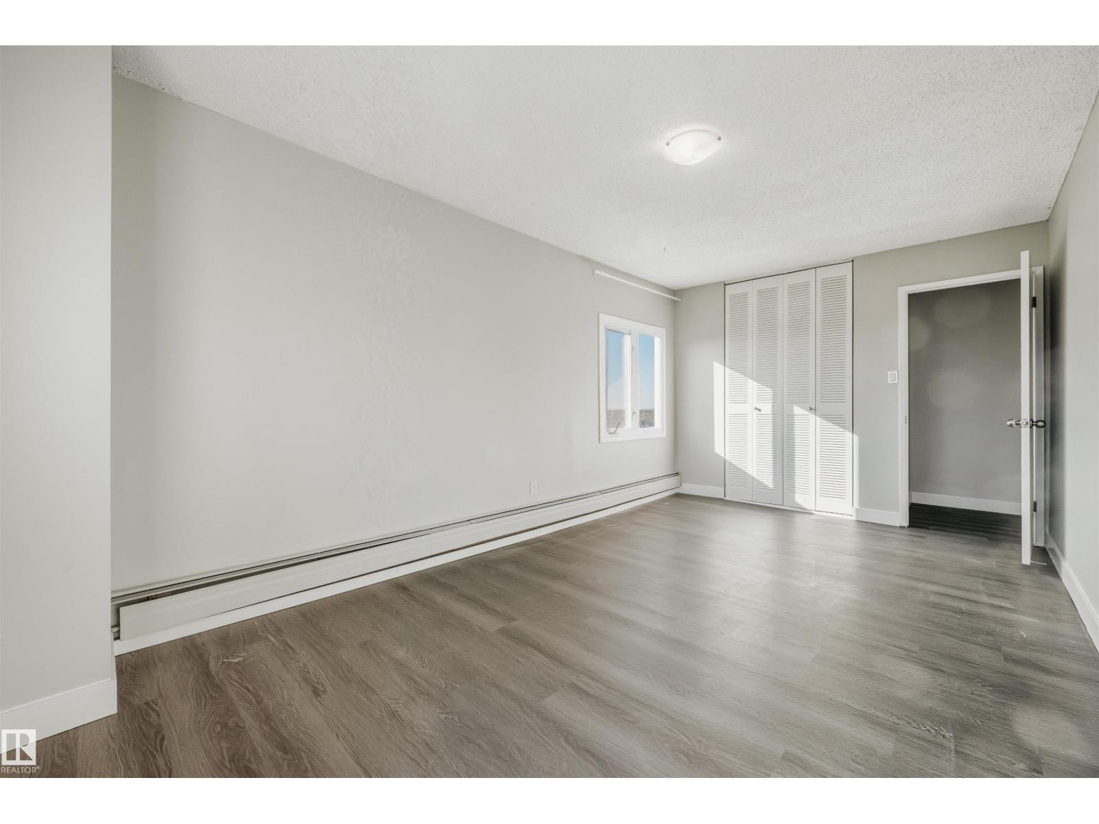 Unknown Address, ,     - Photo 20 - E4462219