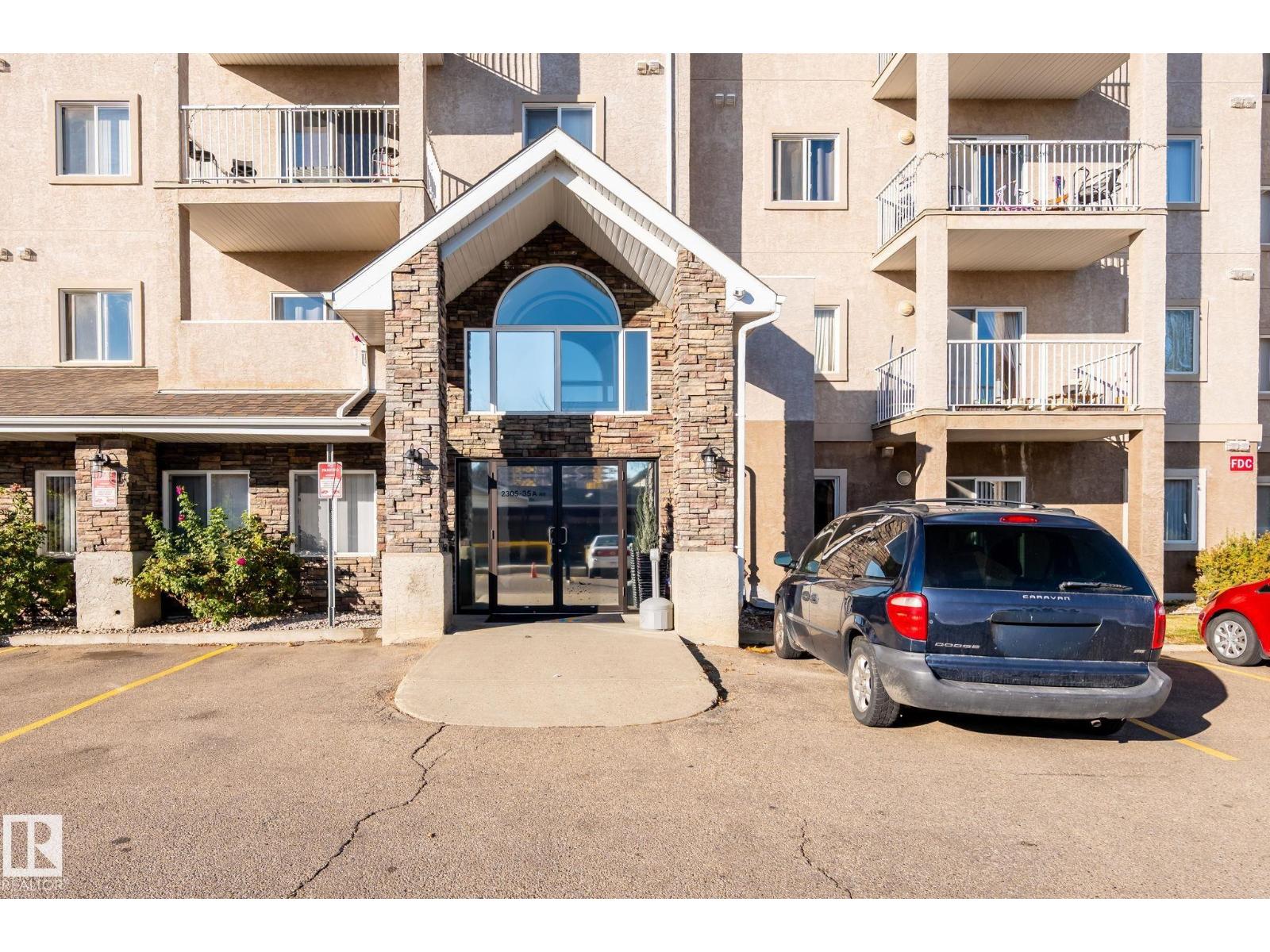 #114 2305 35A AV NW, edmonton, Alberta