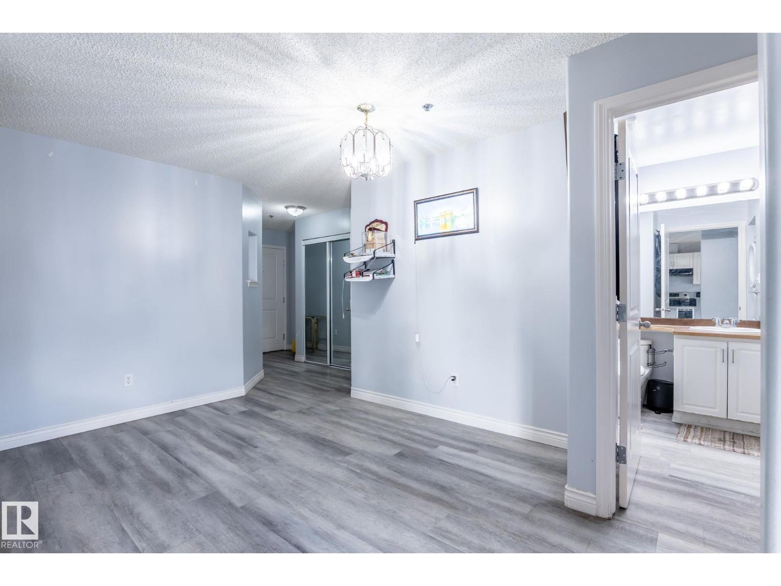 #114 2305 35a Av Nw, Edmonton, Alberta  T6T 1Z2 - Photo 3 - E4462220