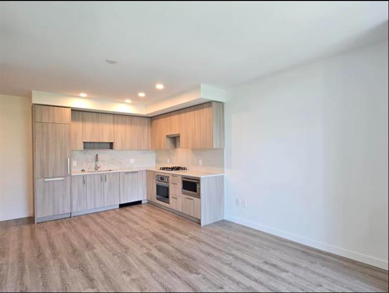 509 13350 Central Avenue, Surrey, British Columbia  V3T 0S1 - Photo 5 - R3058982
