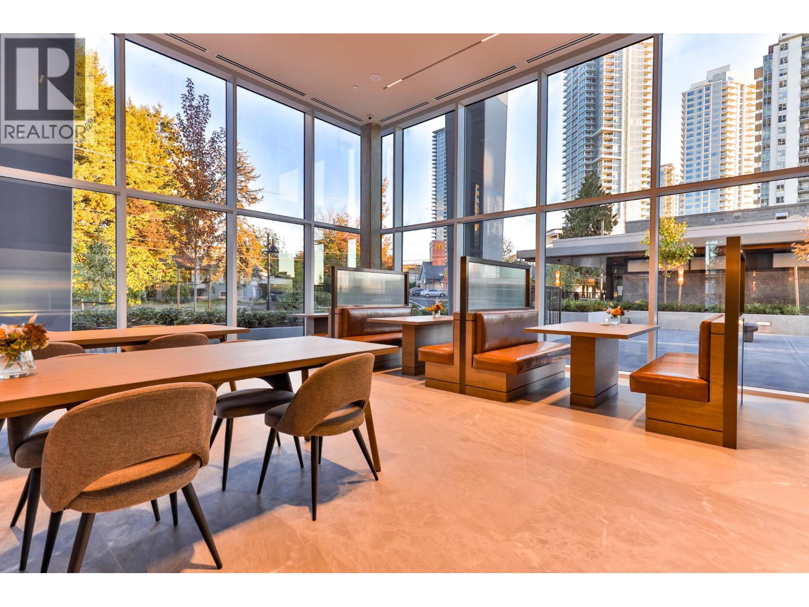 2303 720 Farrow Street, Coquitlam, British Columbia  V3J 3S5 - Photo 17 - R3058859
