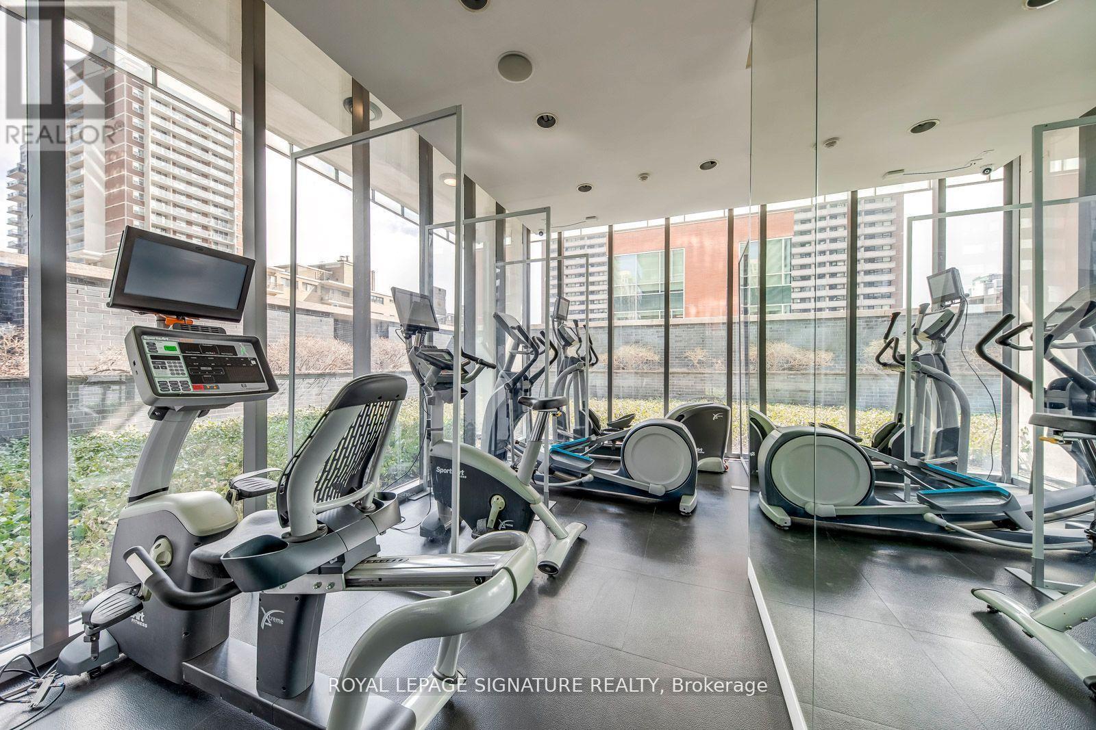 3001 - 33 Charles Street E, Toronto, Ontario  M4Y 0A2 - Photo 24 - C12464373