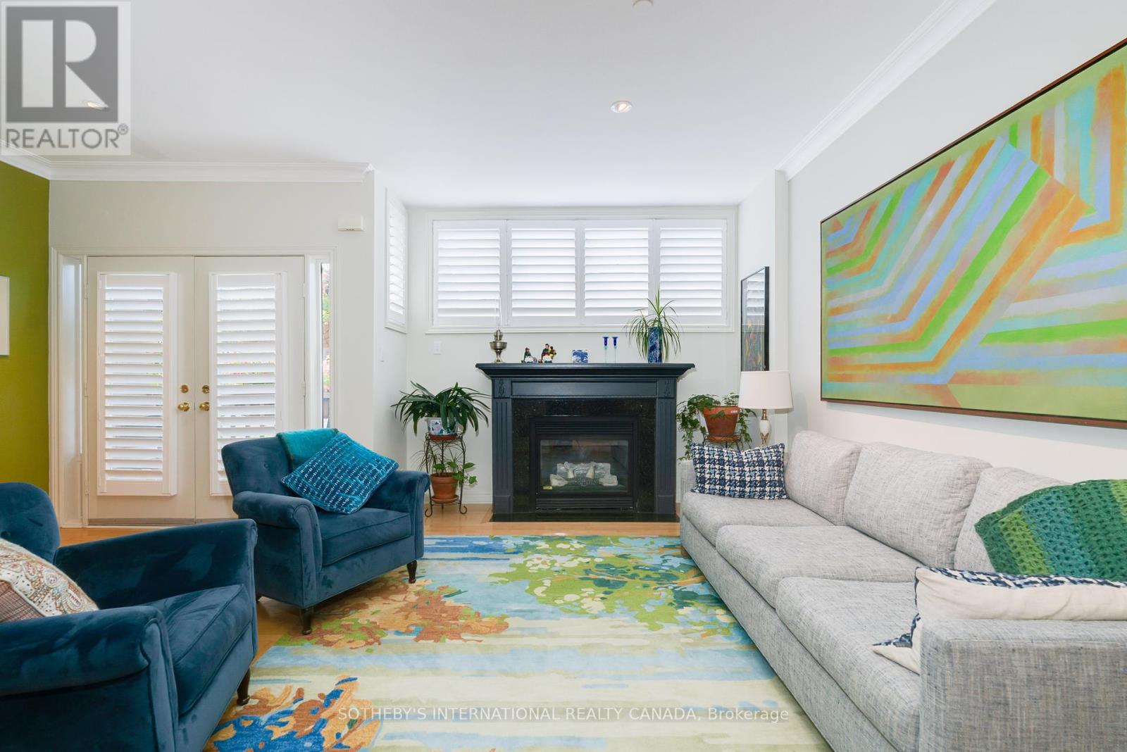 33 Broadcast Lane, Toronto, Ontario  M4X 1X7 - Photo 13 - C12464386