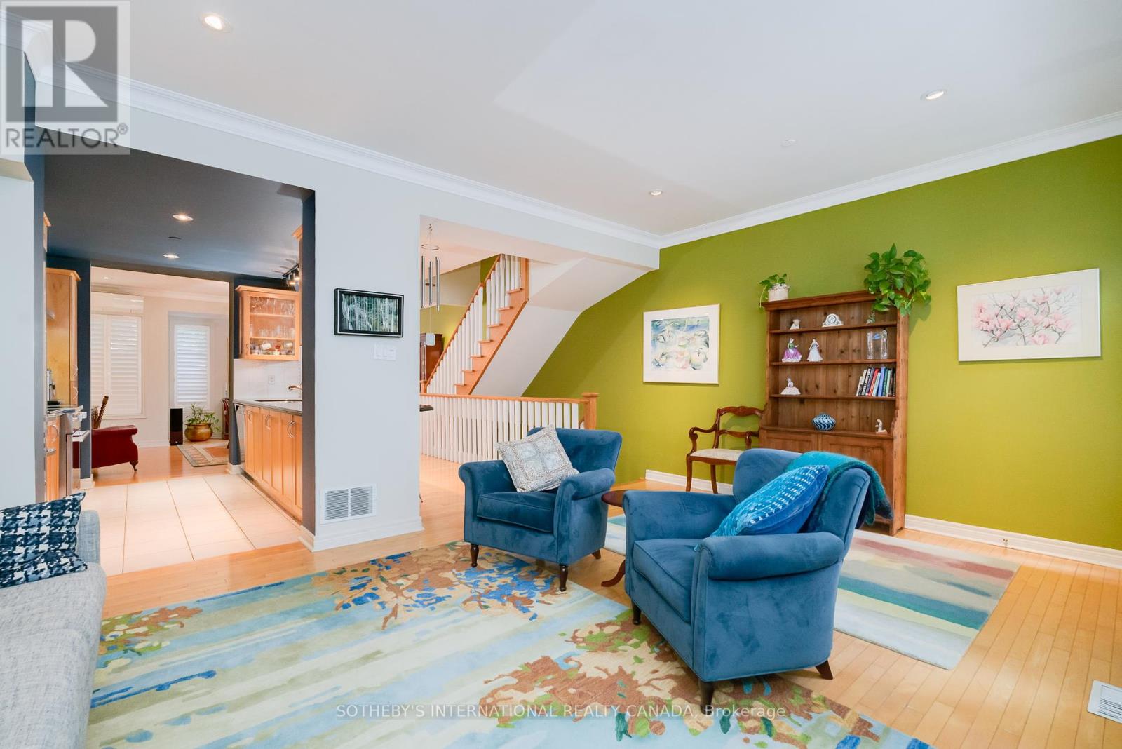 33 Broadcast Lane, Toronto, Ontario  M4X 1X7 - Photo 14 - C12464386