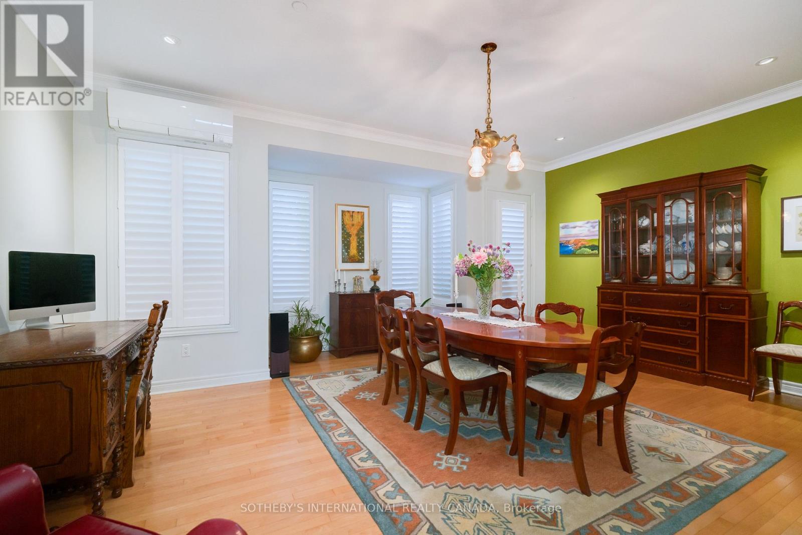 33 Broadcast Lane, Toronto, Ontario  M4X 1X7 - Photo 22 - C12464386