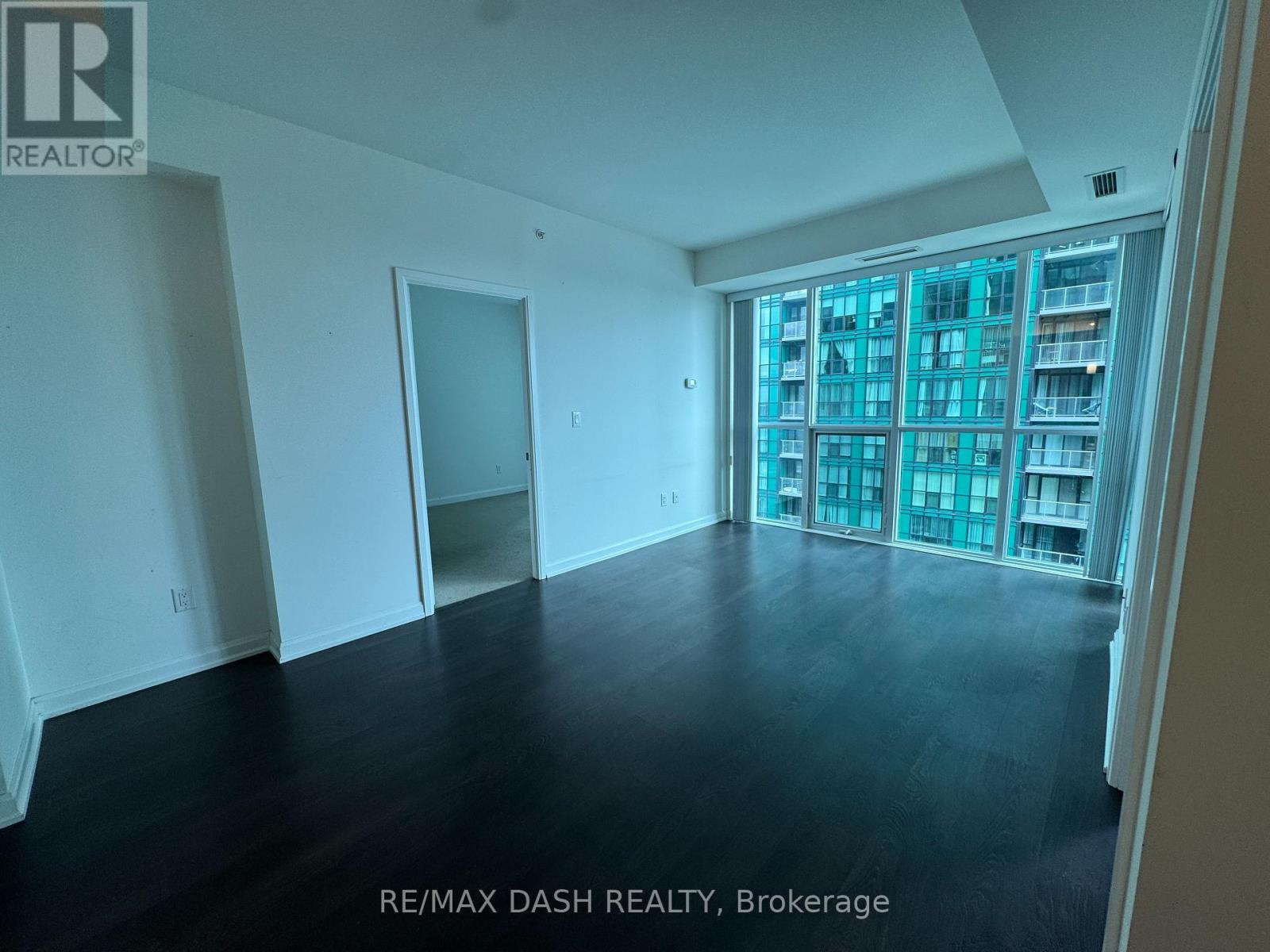 2801 - 11 Bogert Avenue, Toronto, Ontario  M2N 0H4 - Photo 4 - C12427959