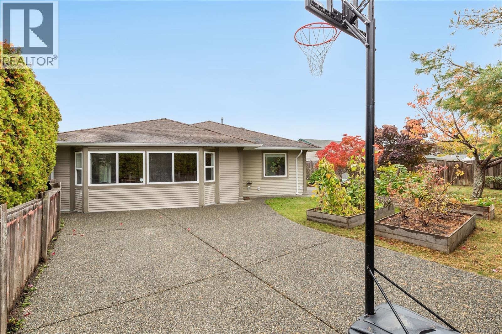 704 Foxtail Ave, Parksville, British Columbia  V9P 2S3 - Photo 34 - 1015961