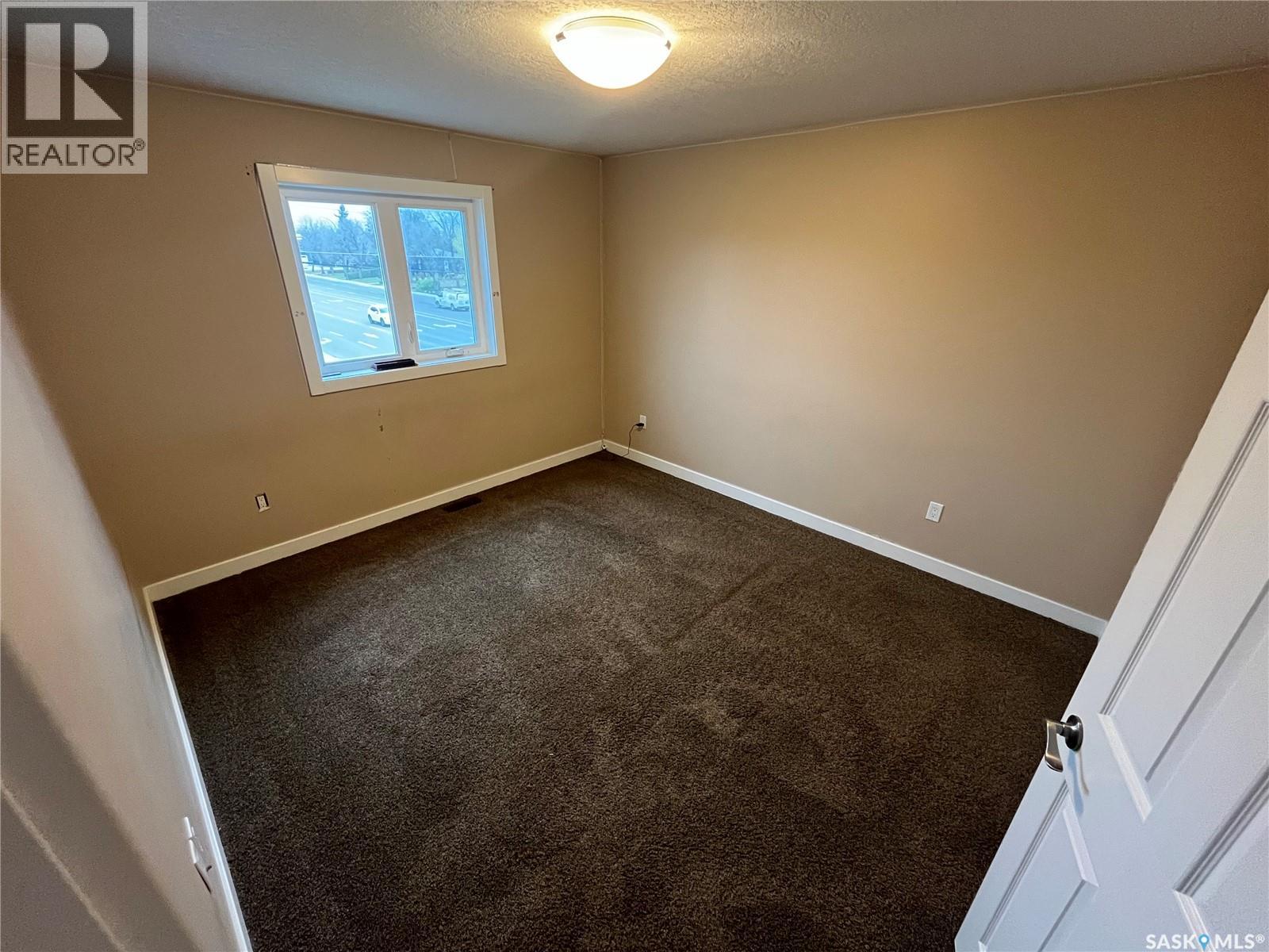 6400 Dewdney Avenue, Regina, Saskatchewan  S4T 1E4 - Photo 20 - SK020919